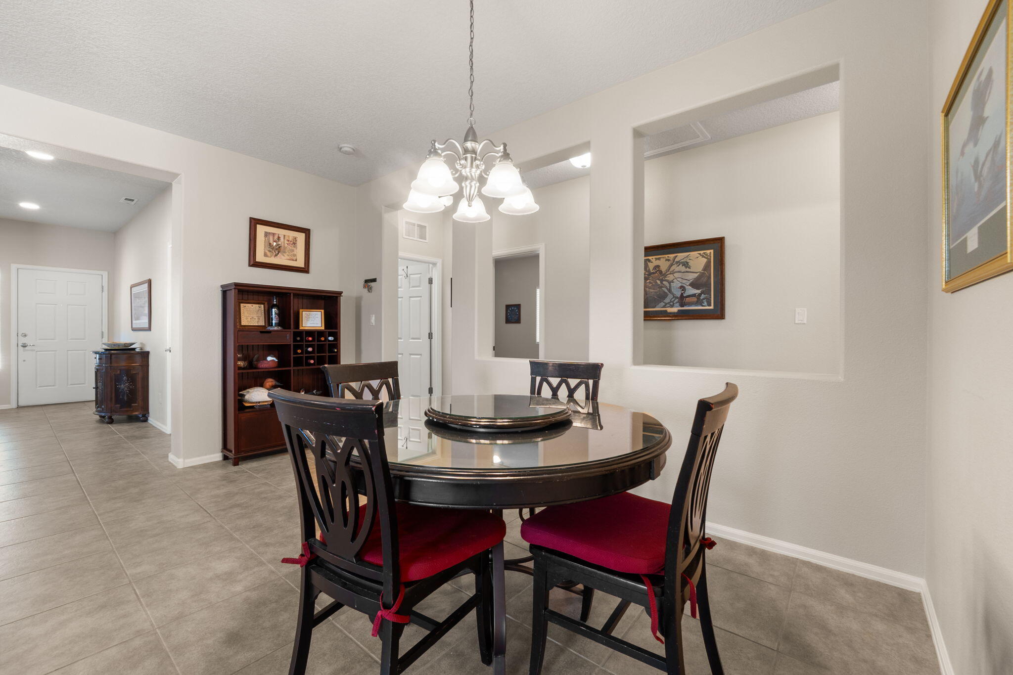 429 Paseo Vista Loop NE