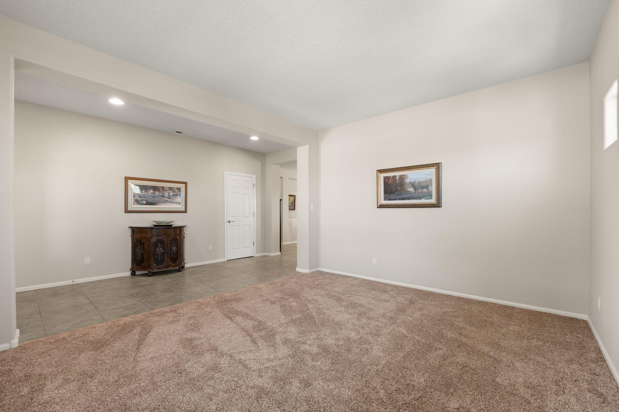 429 Paseo Vista Loop NE