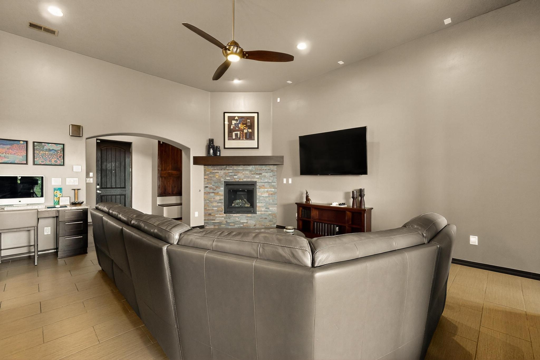 3220 VATAPA Road NE