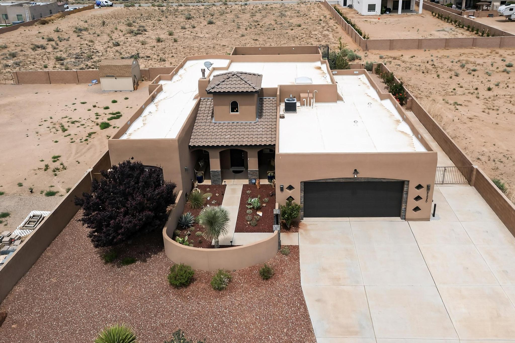 3220 VATAPA Road NE