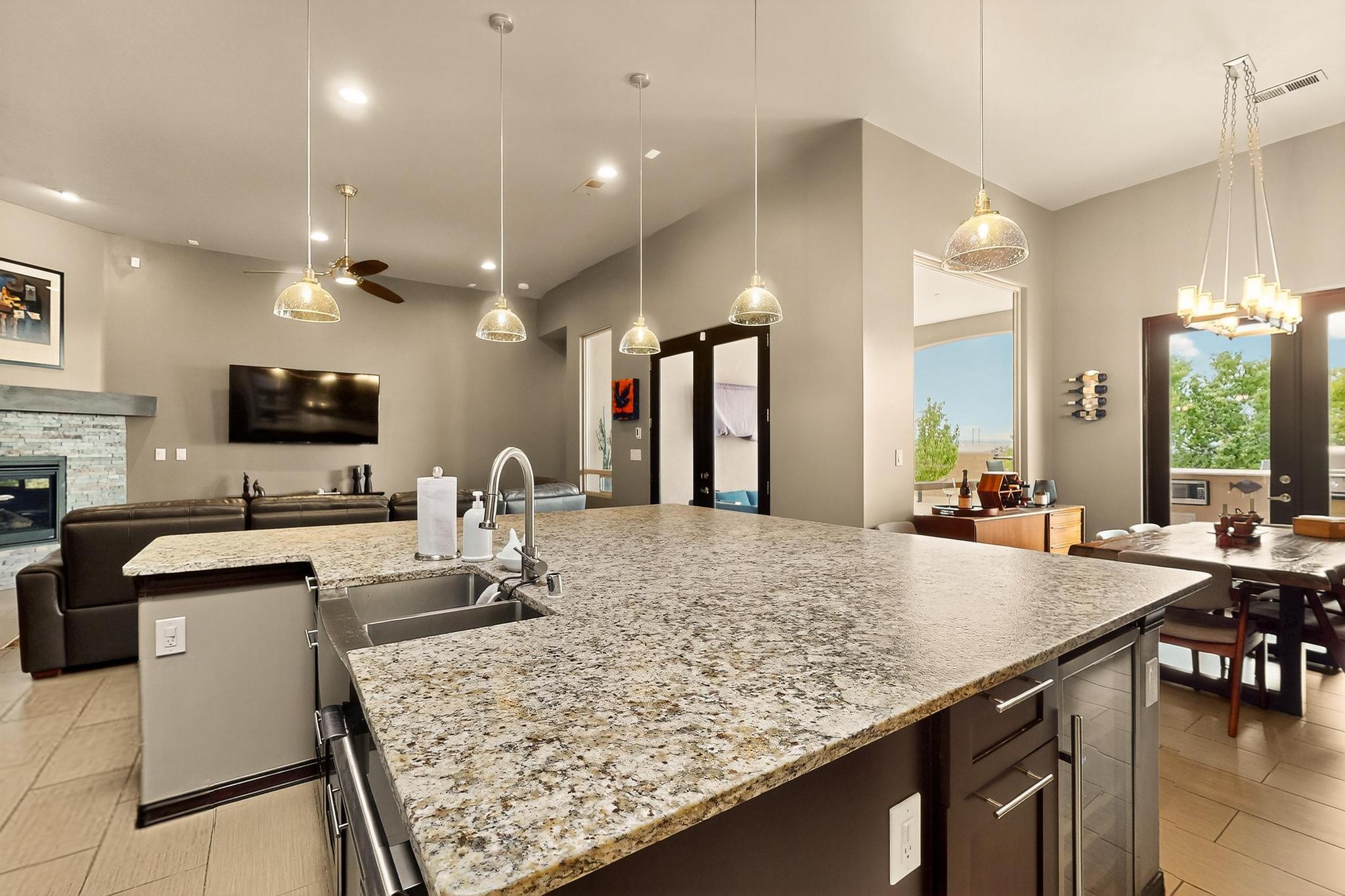 3220 VATAPA Road NE