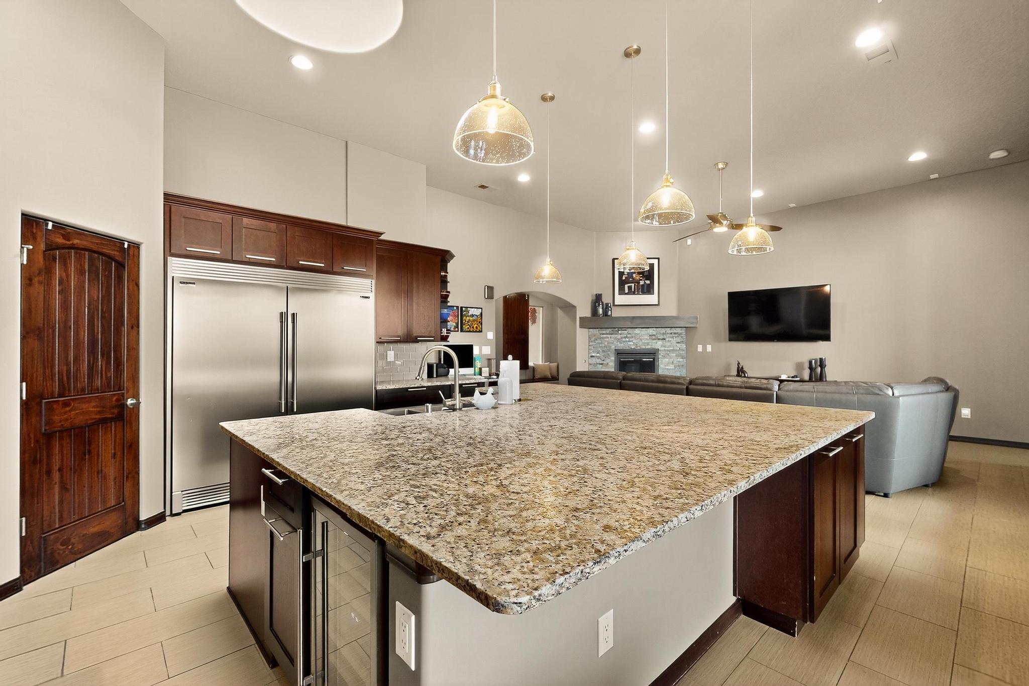 3220 VATAPA Road NE
