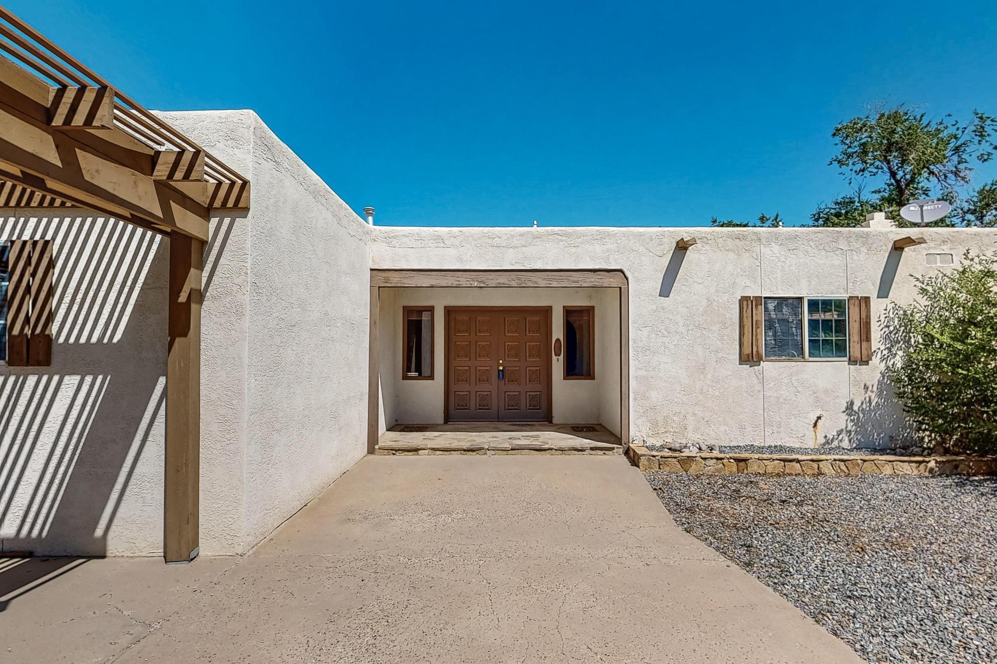 3213 MAY Circle SE