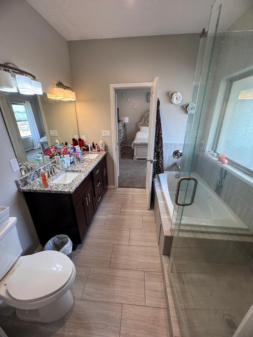 13727 Covered Wagon SE