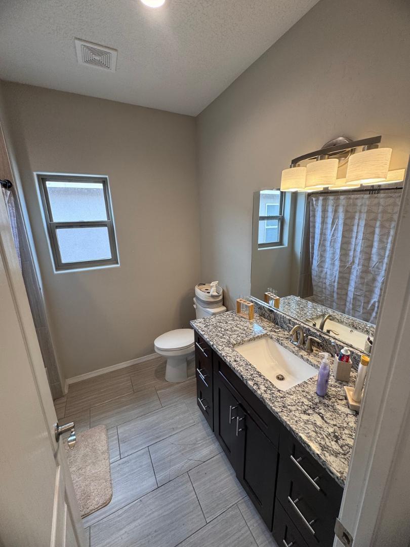 13727 Covered Wagon SE