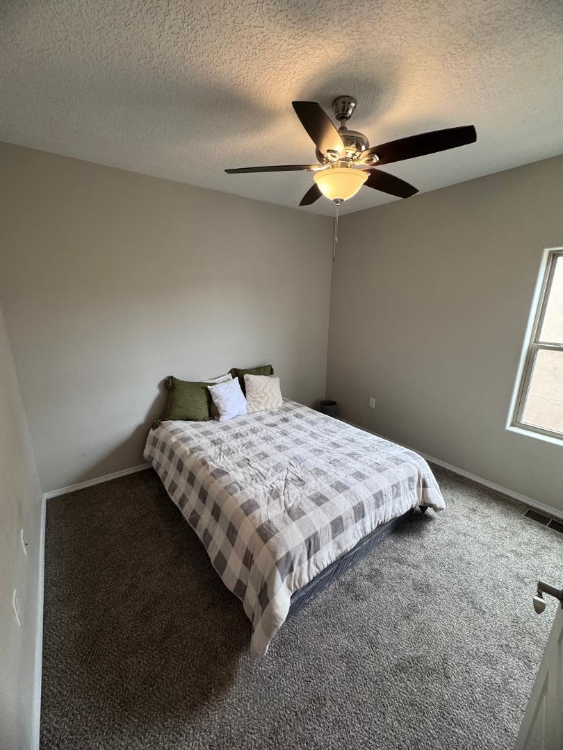 13727 Covered Wagon SE