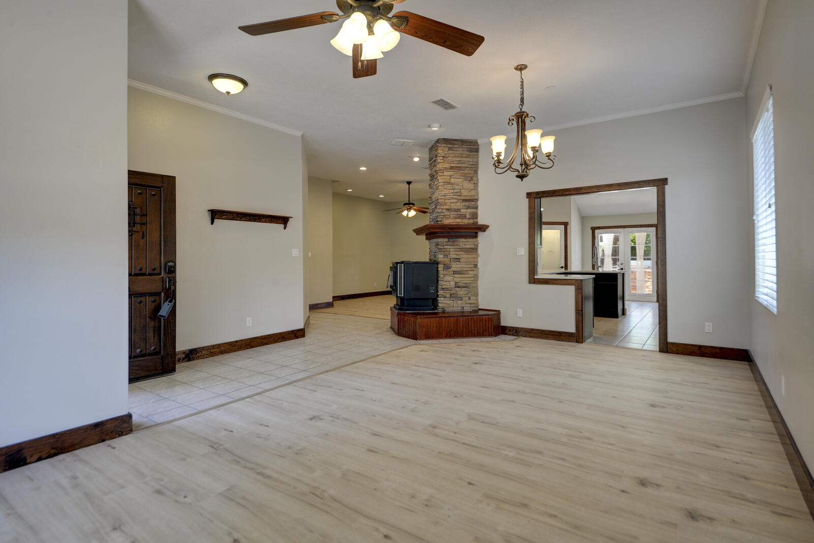 7520 ROSETTE Drive NW