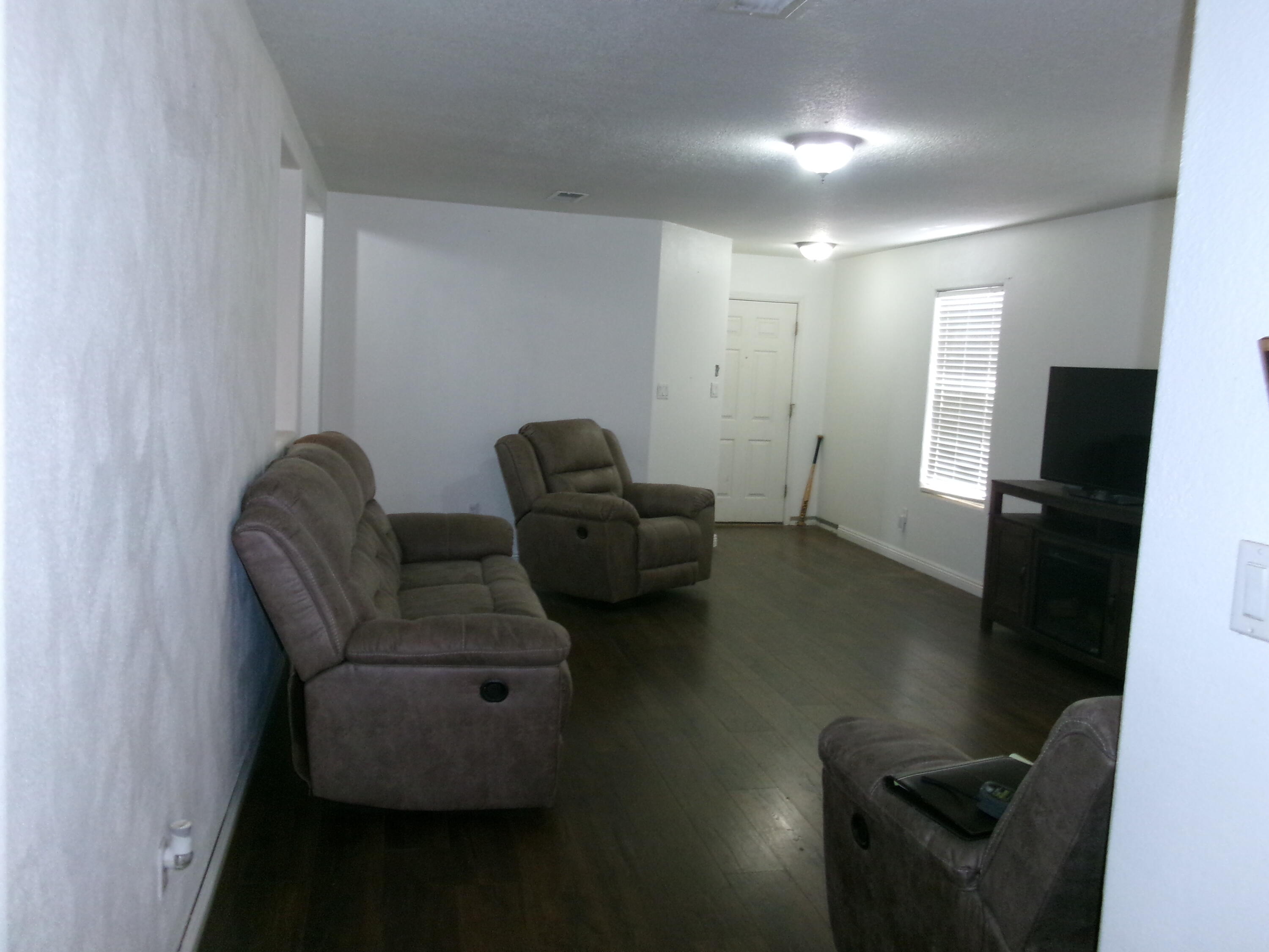 2117 SAGECREST Loop