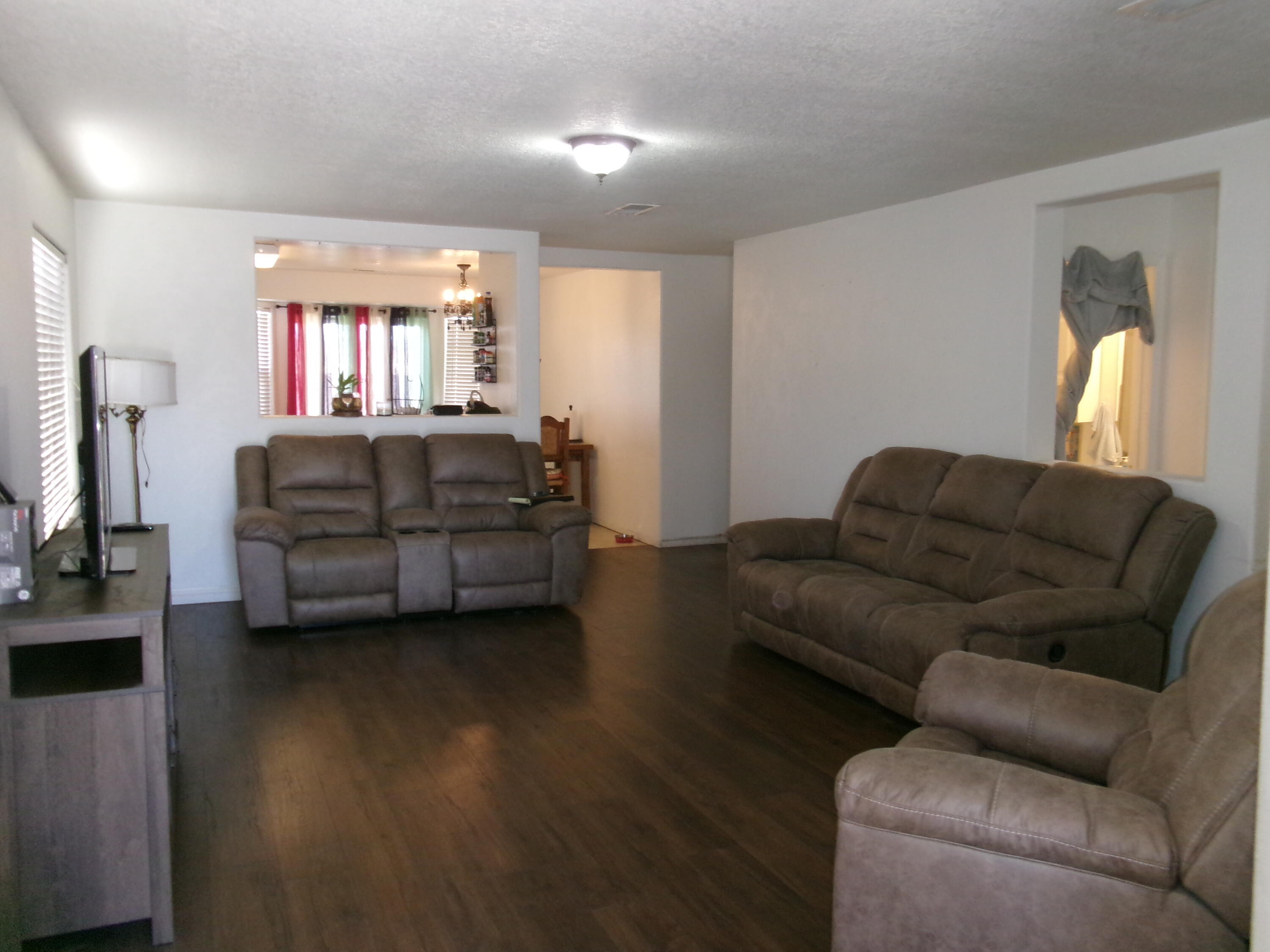 2117 SAGECREST Loop