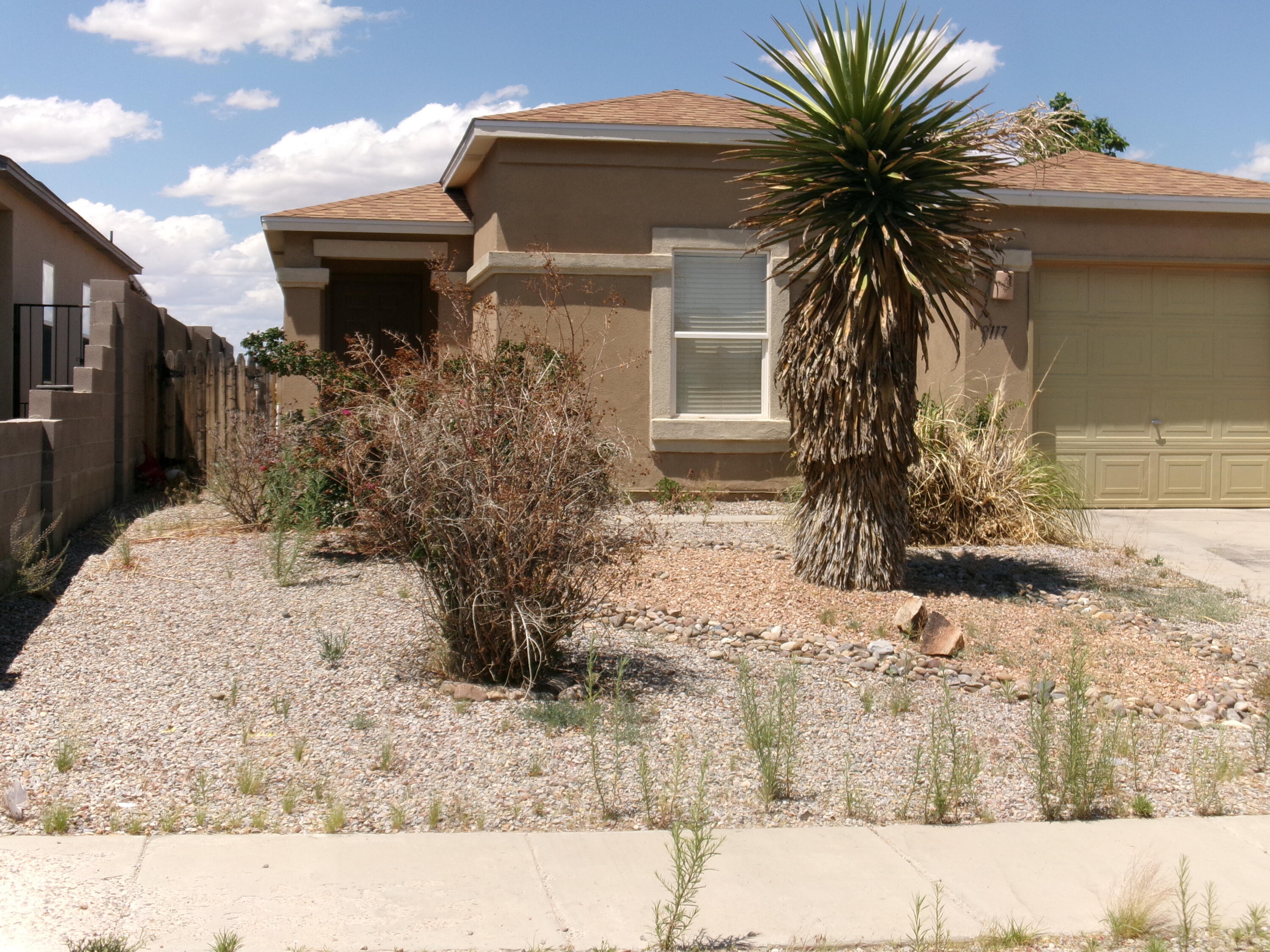 2117 SAGECREST Loop