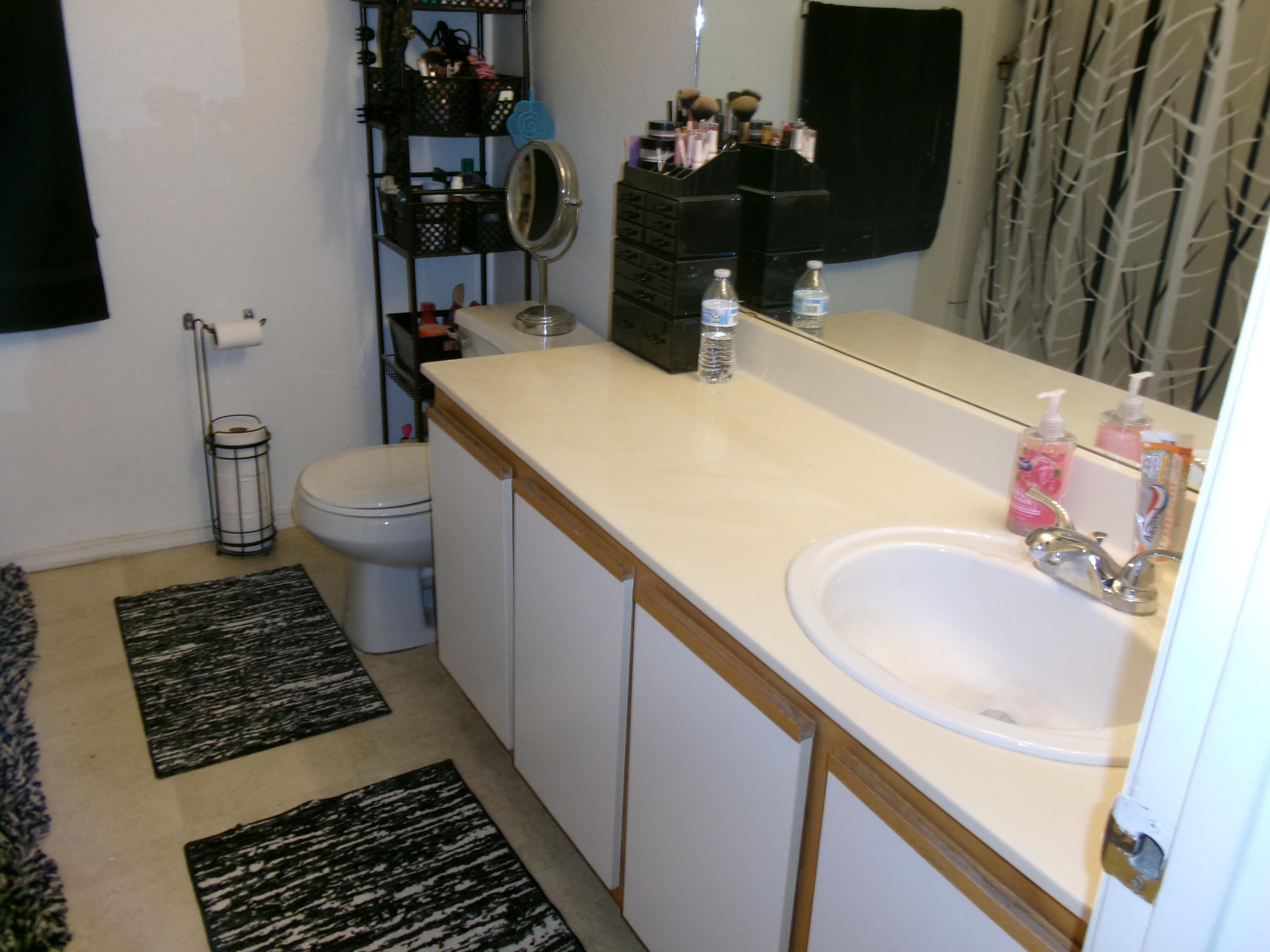 2117 SAGECREST Loop