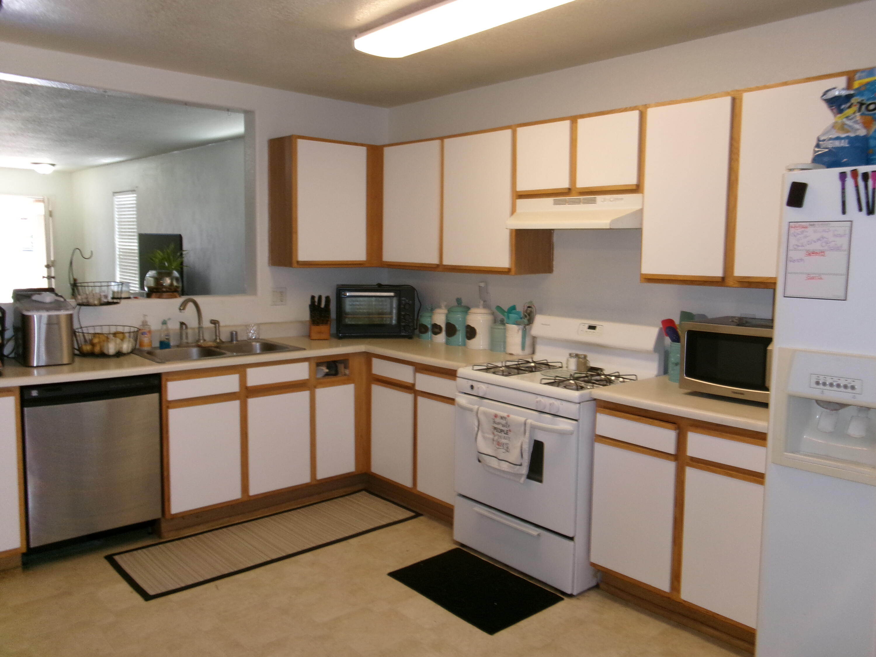 2117 SAGECREST Loop