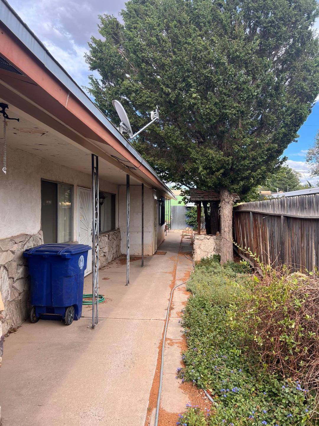 816 Ortiz Drive SE B