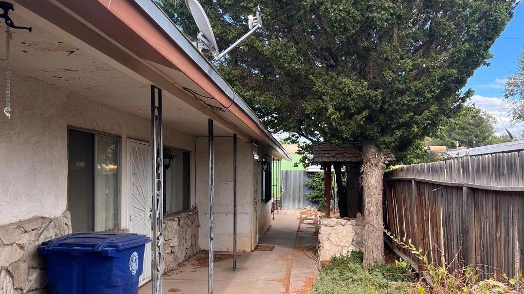 816 Ortiz Drive SE B