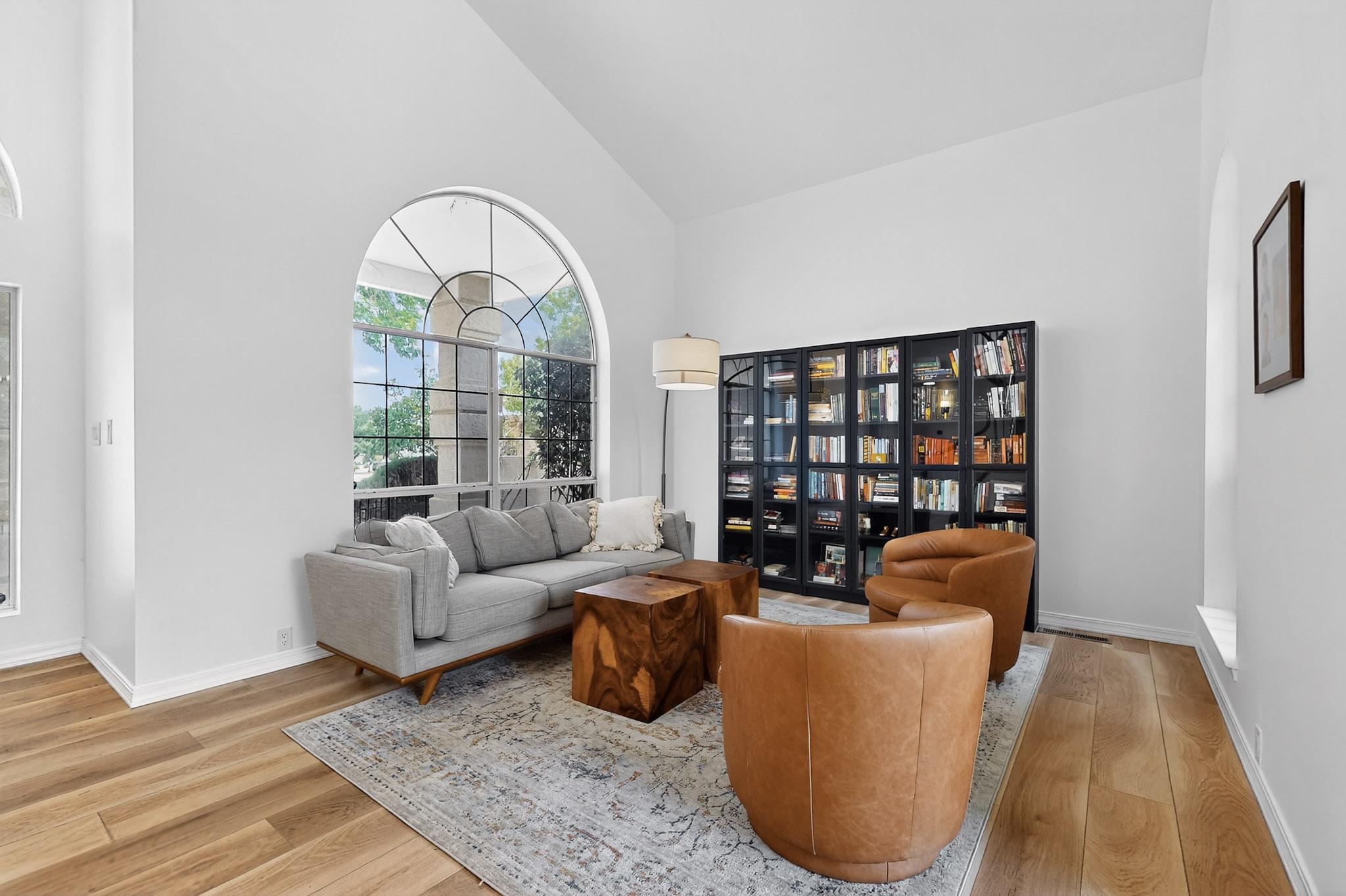 12301 LA VISTA GRANDE Drive NE