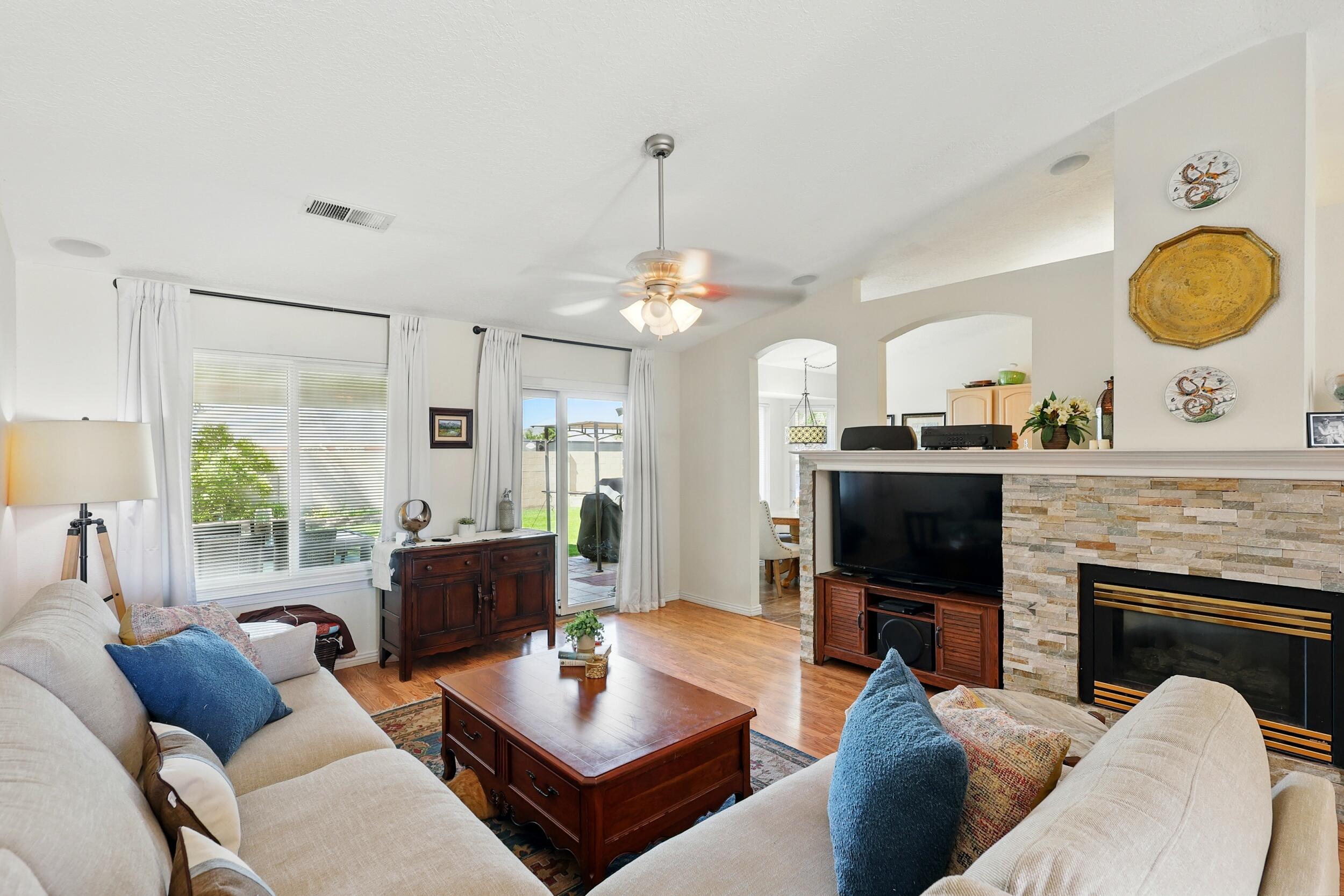 1506 CERRO VISTA Loop NW