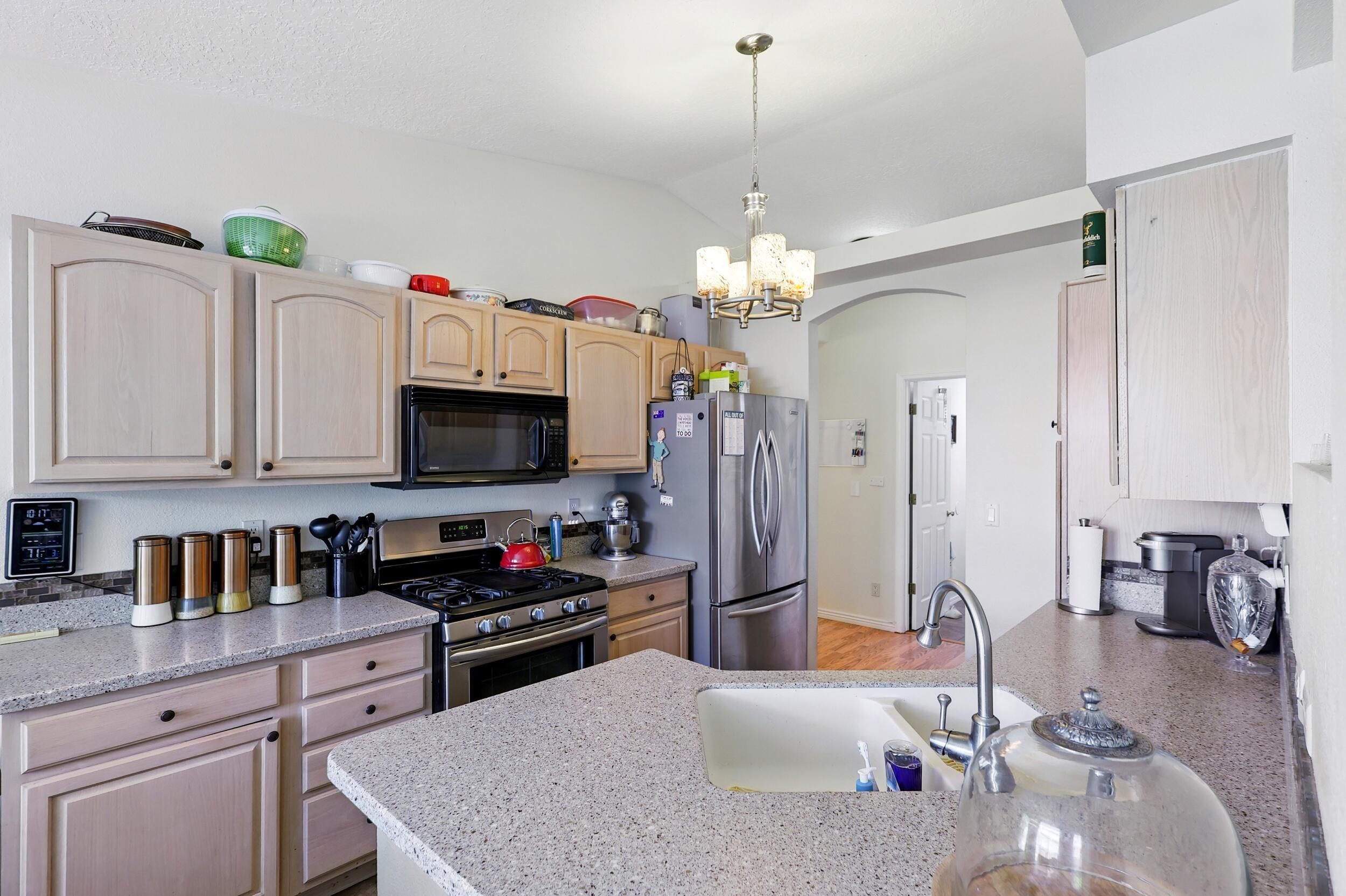 1506 CERRO VISTA Loop NW