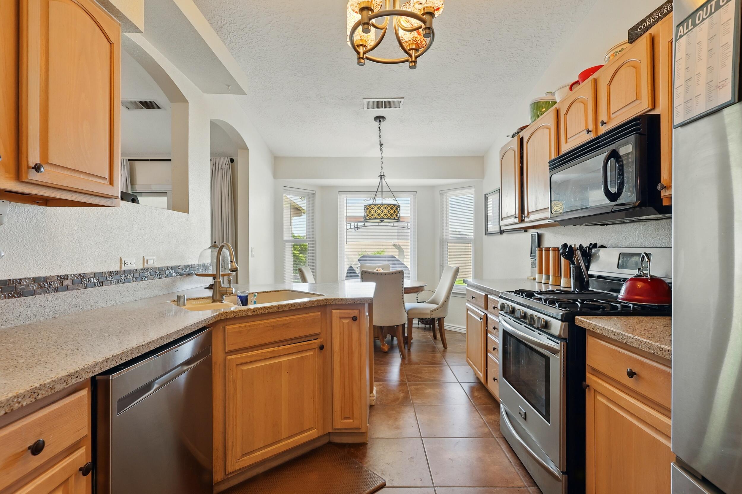 1506 CERRO VISTA Loop NW