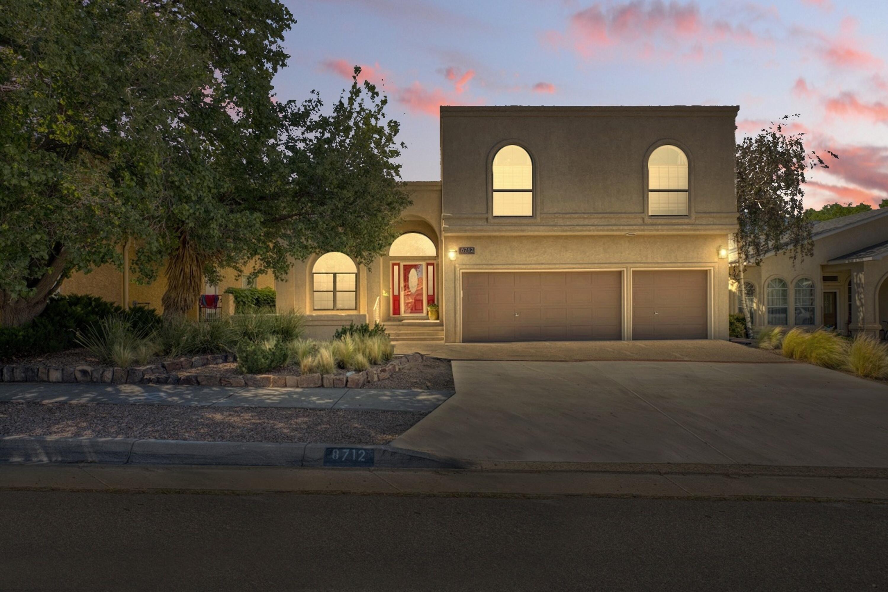 8712 Greenarbor Road NE