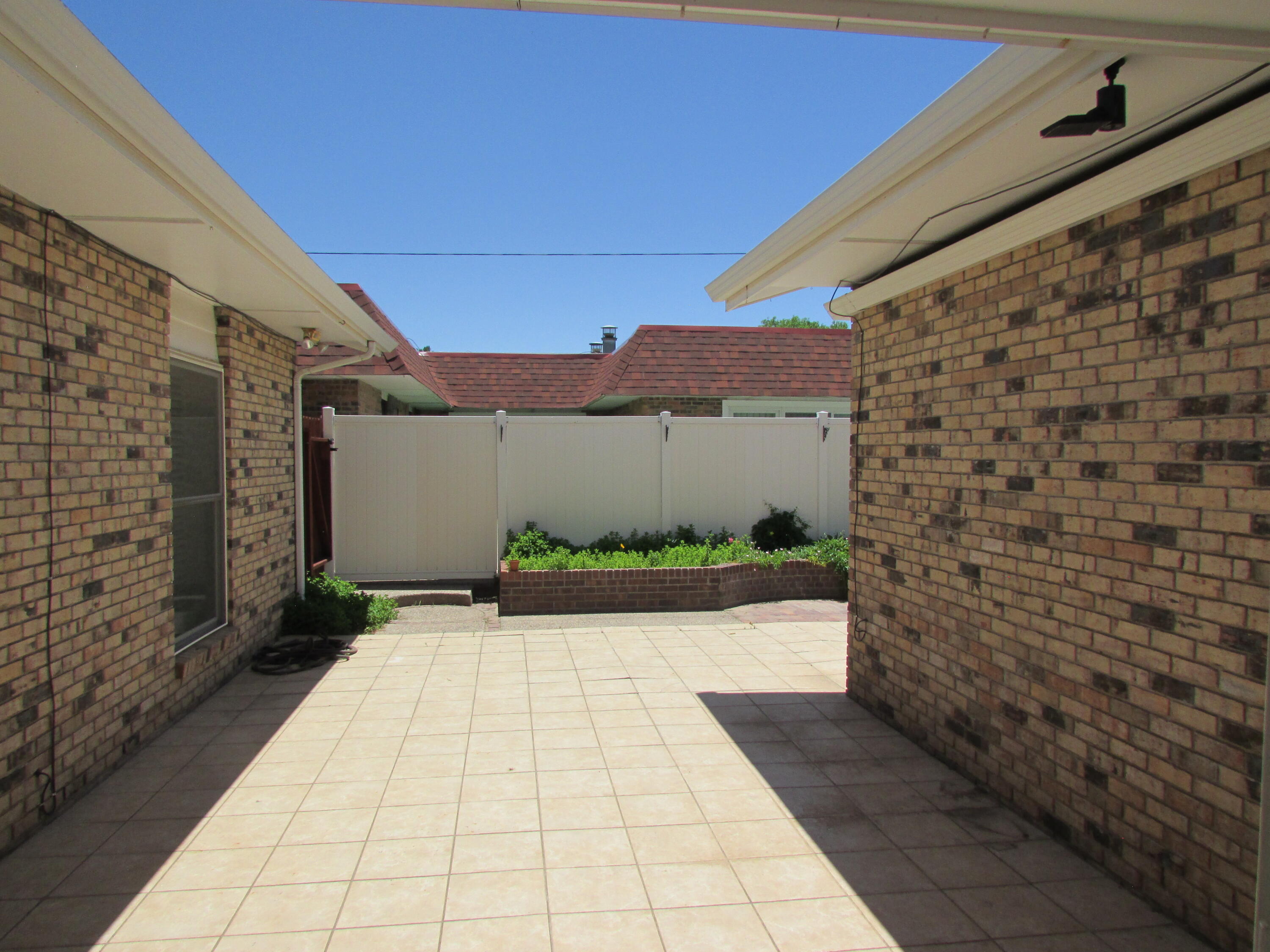 3109 DALLAS Street NE