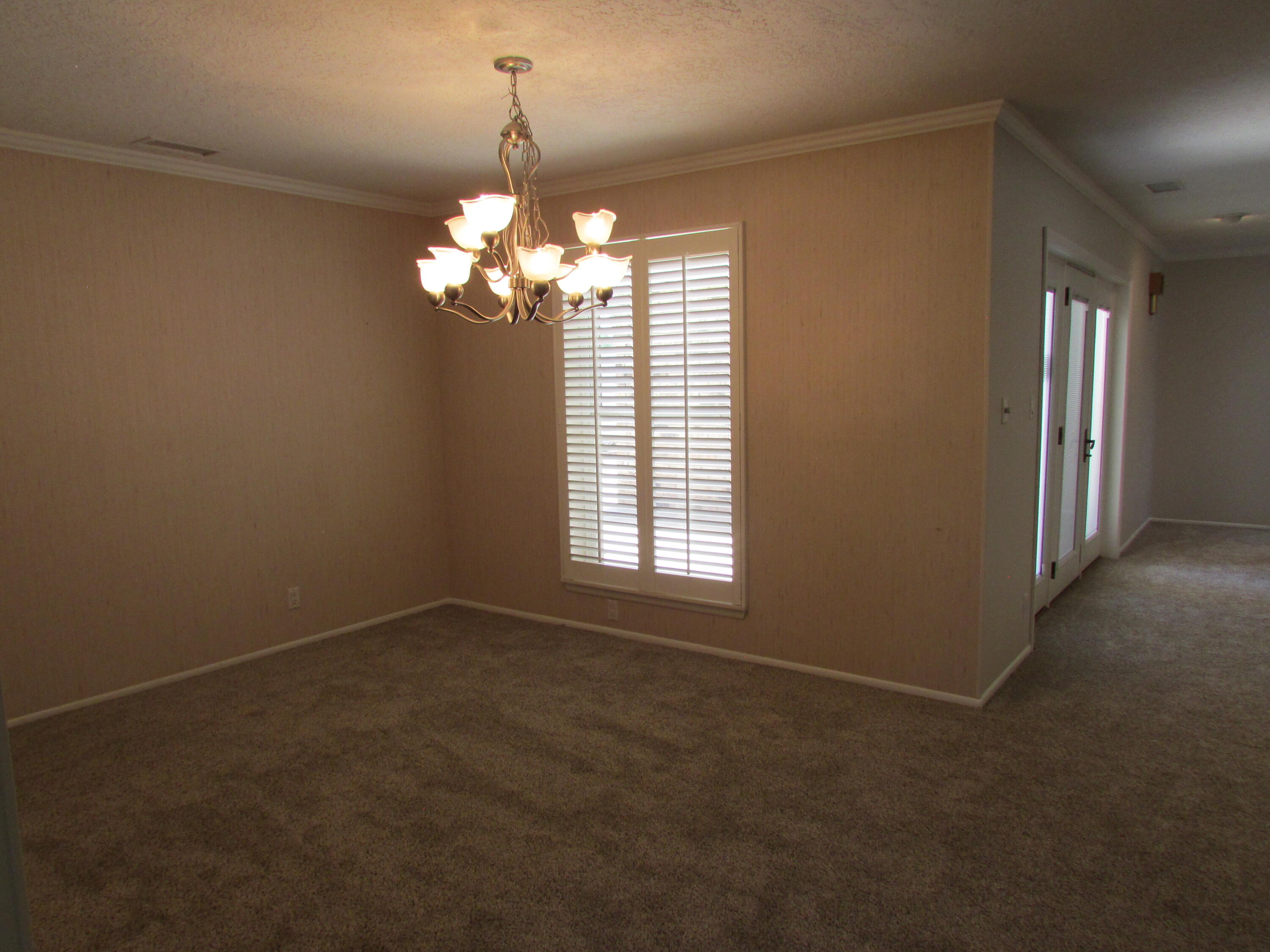 3109 DALLAS Street NE