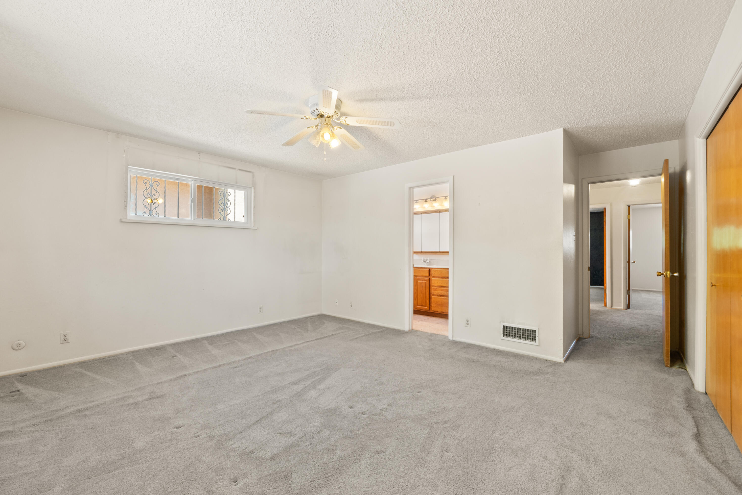 2331 MORROW Road NE