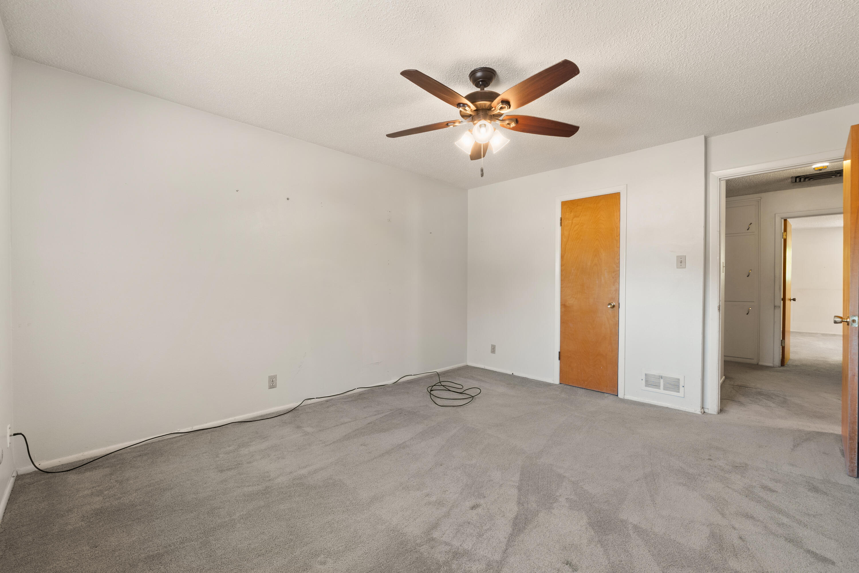2331 MORROW Road NE