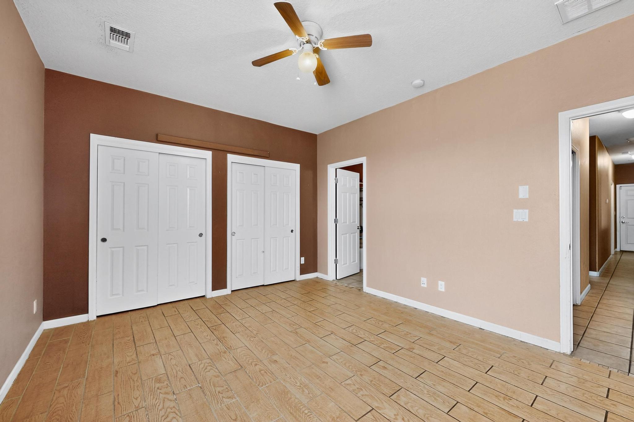 337 LOMA LINDA Loop NE