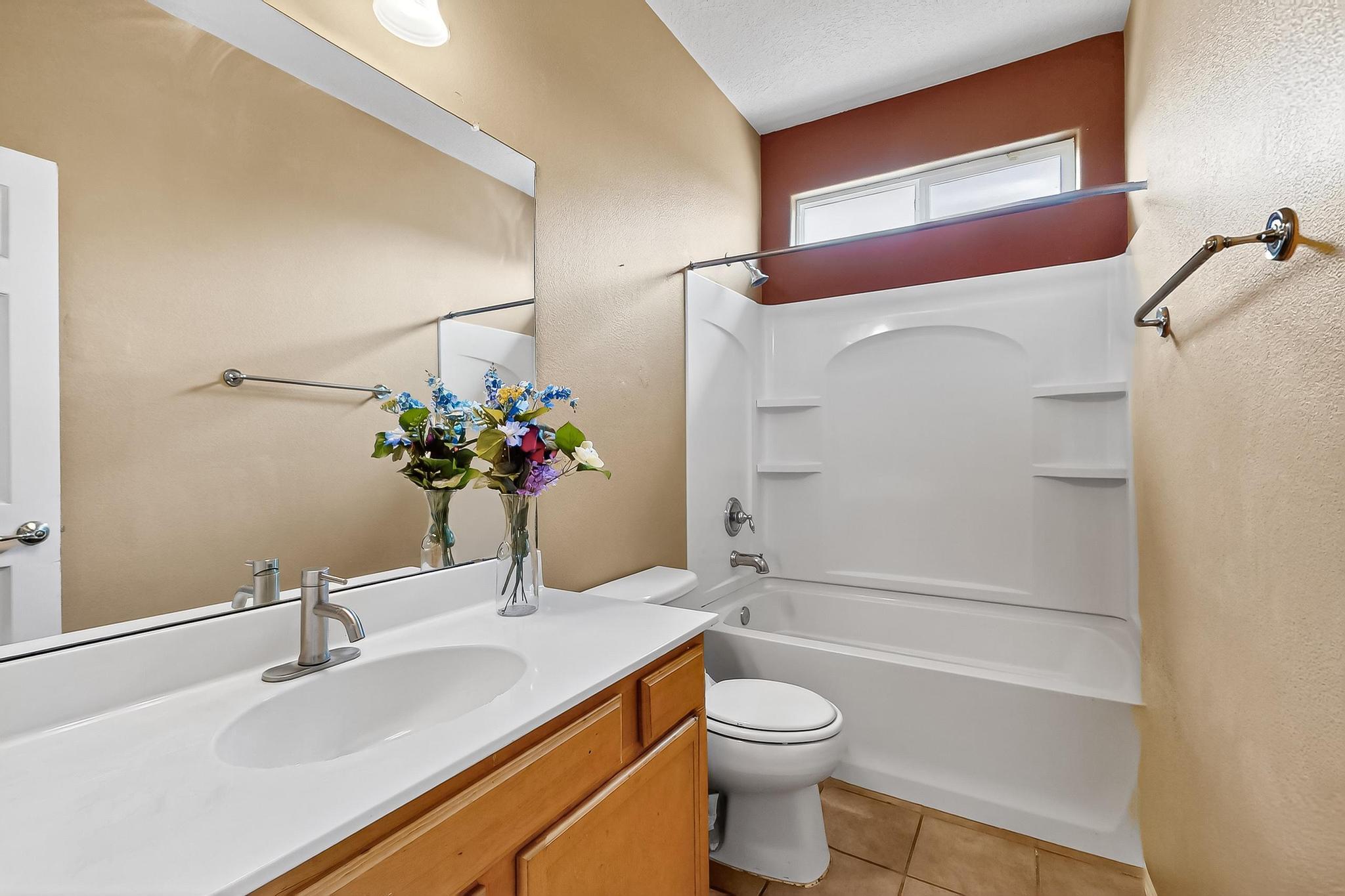 337 LOMA LINDA Loop NE