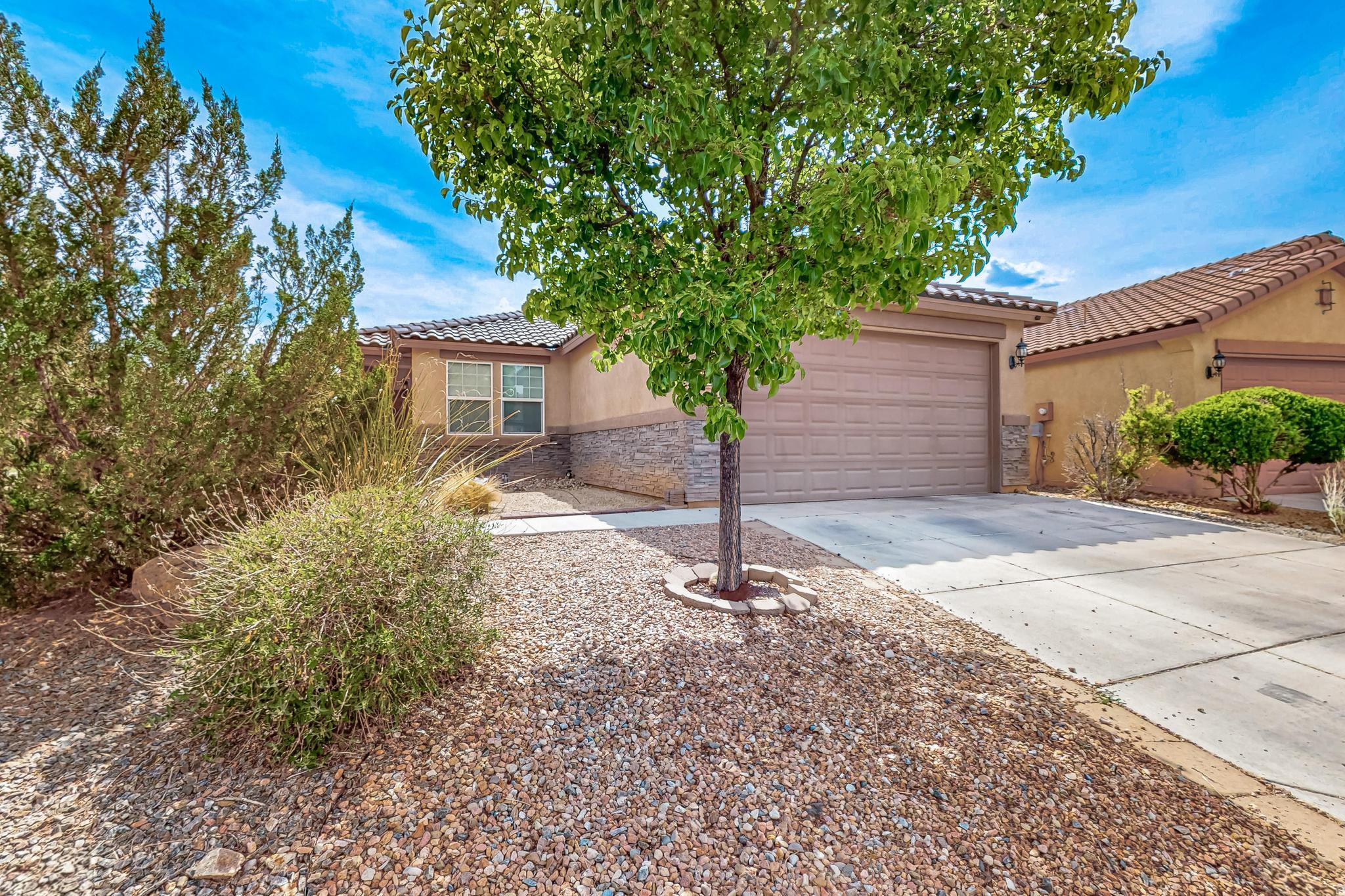 337 LOMA LINDA Loop NE