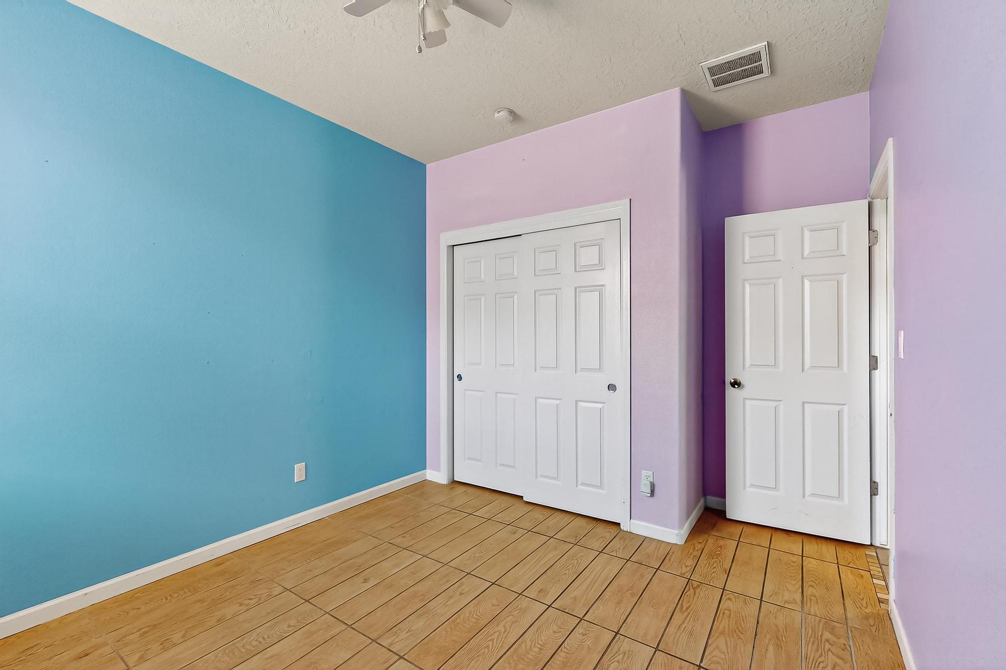 337 LOMA LINDA Loop NE