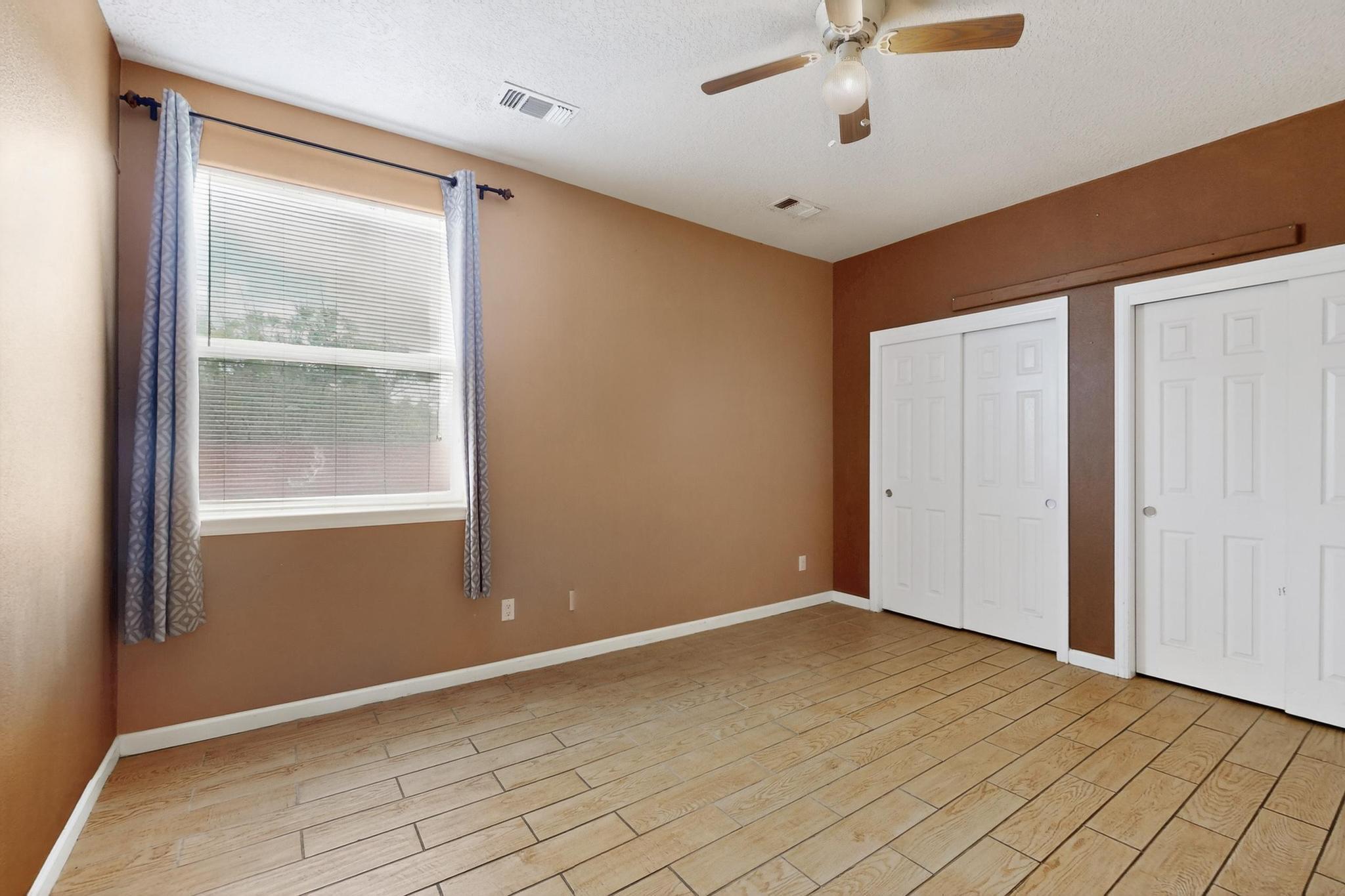 337 LOMA LINDA Loop NE