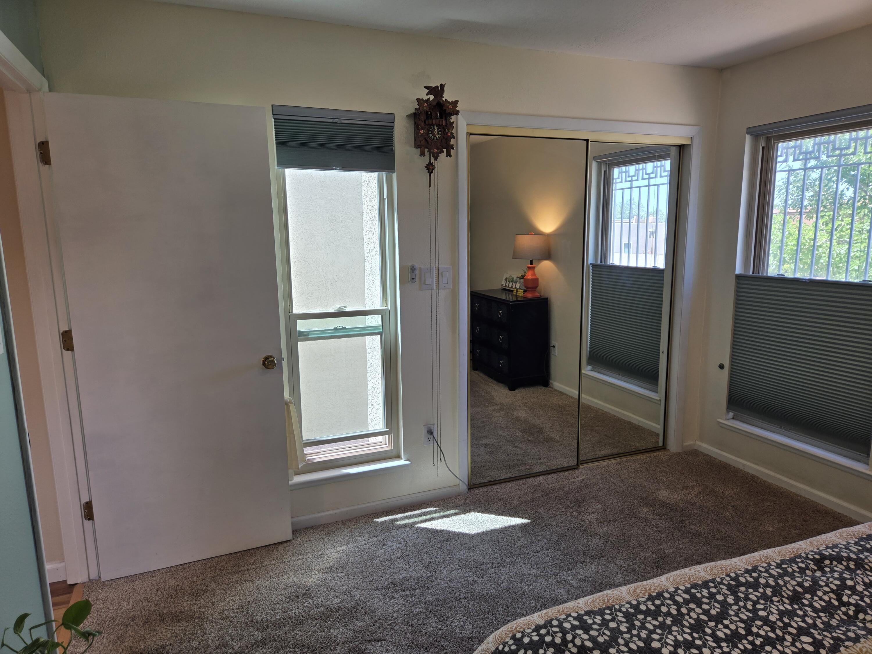 6700 VISTA DEL MONTE NE