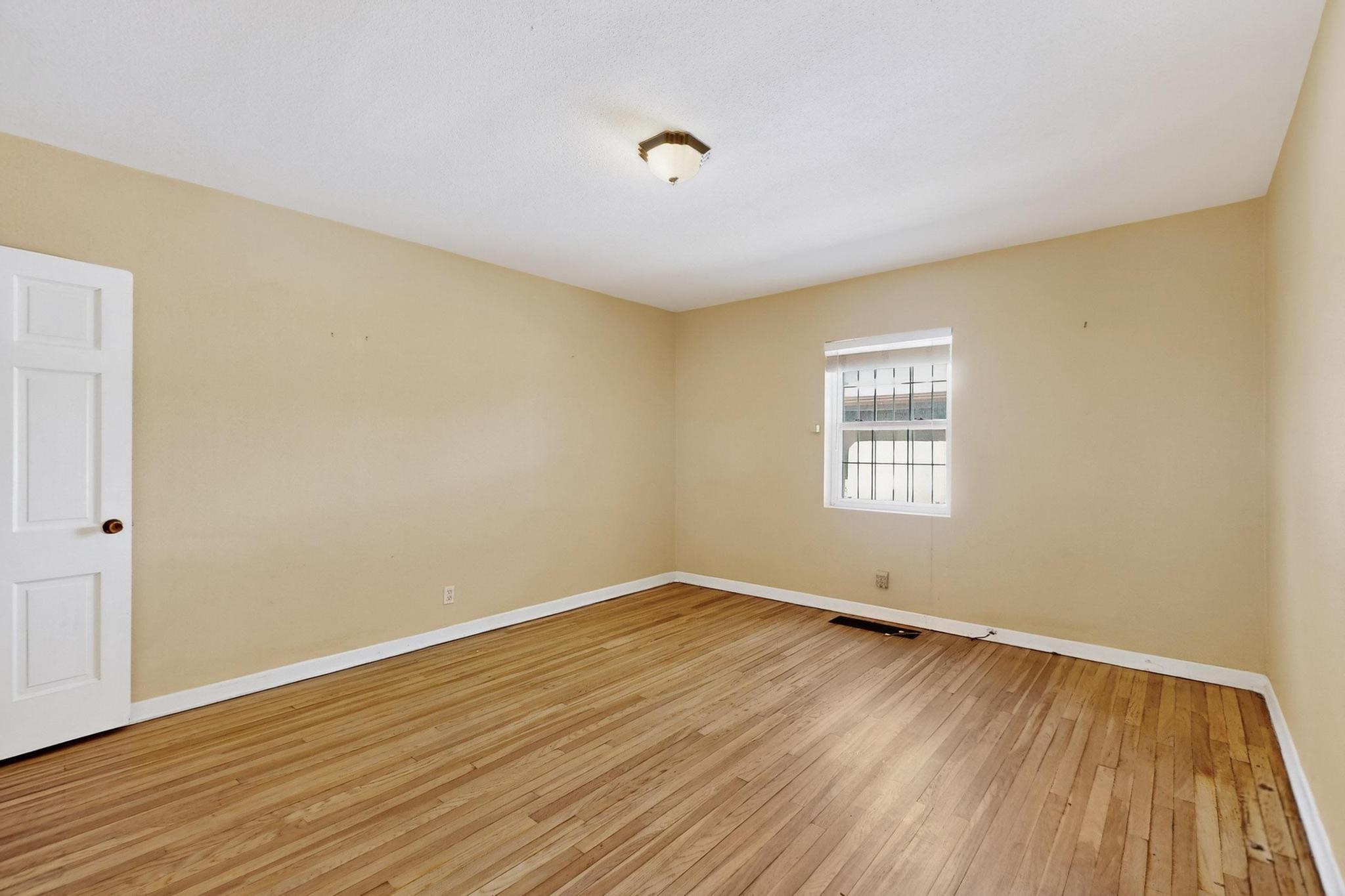 1612 Sigma Chi Road NE