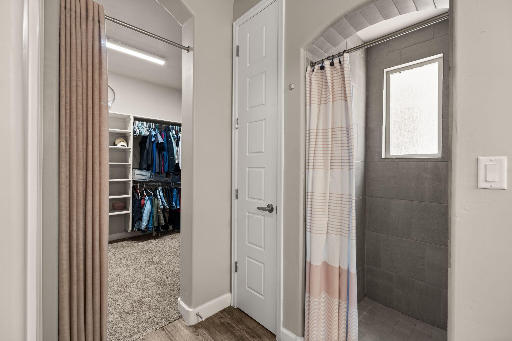 6873 CLEARY Loop NE