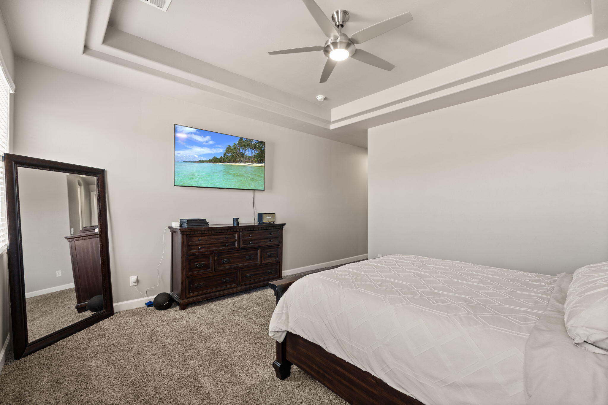 6873 CLEARY Loop NE