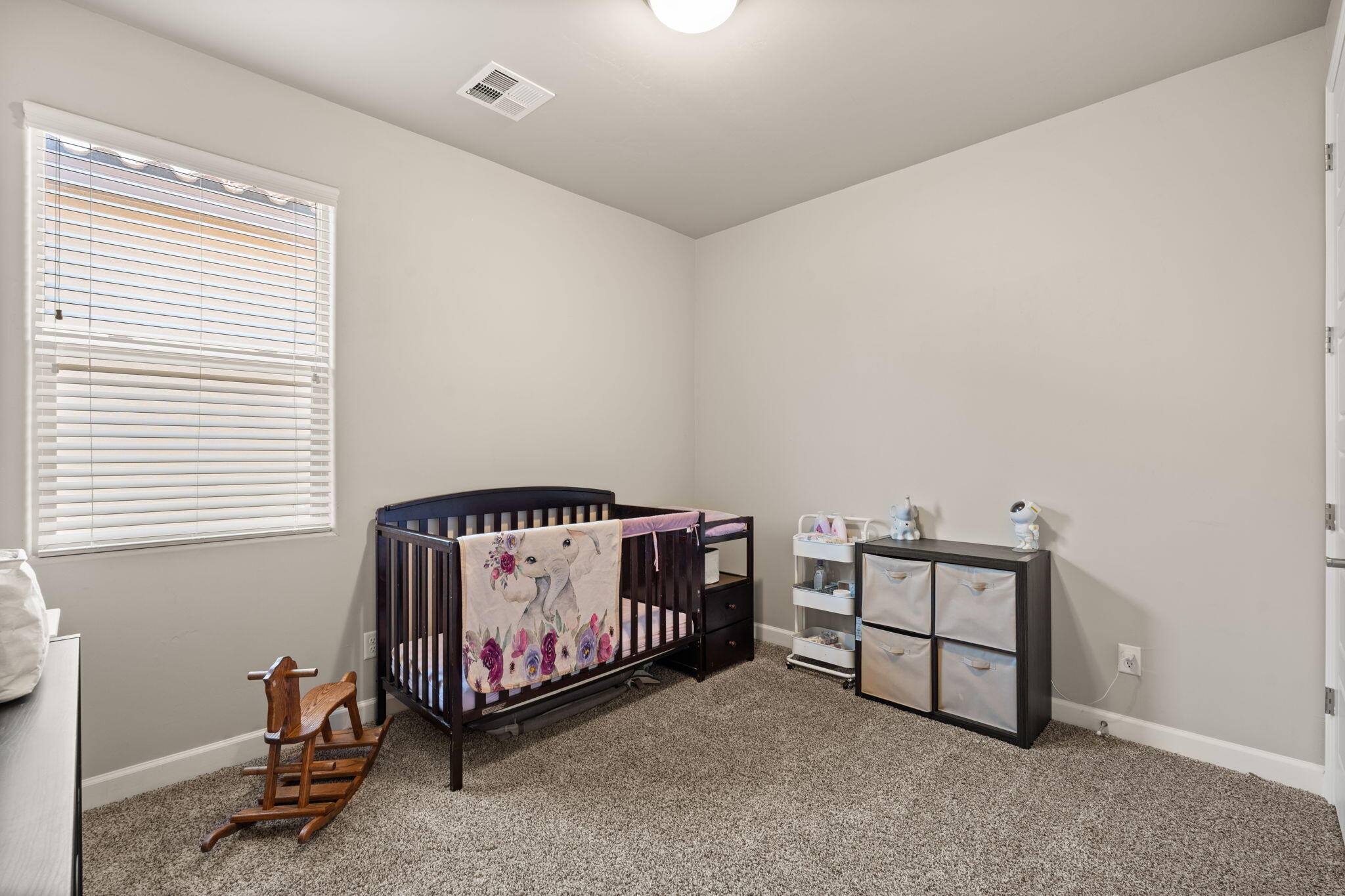 6873 CLEARY Loop NE