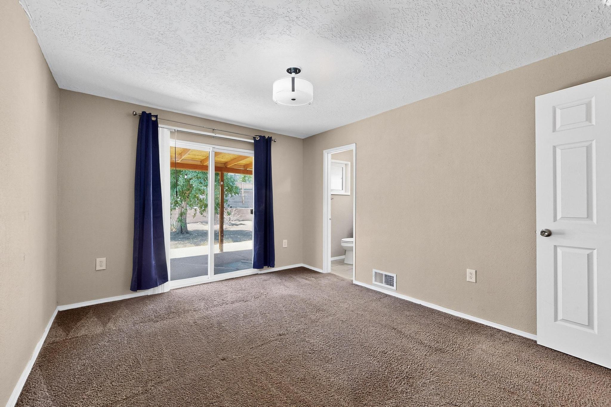 6312 ZIMMERMAN Avenue NE