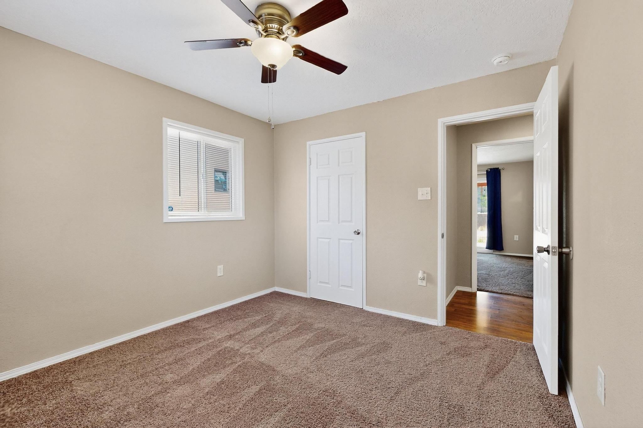 6312 ZIMMERMAN Avenue NE