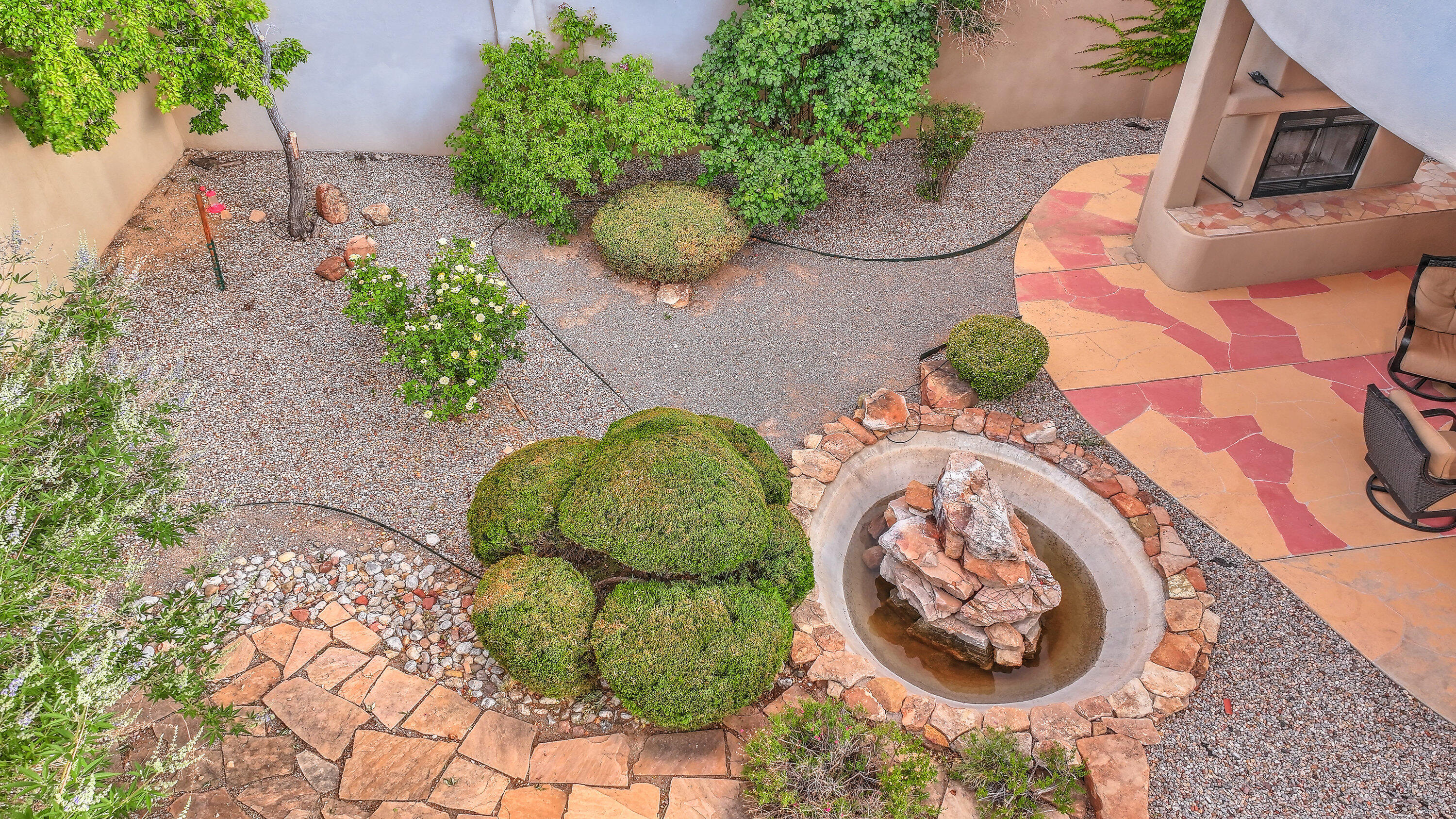 9404 BEAR MOUNTAIN Trail NE