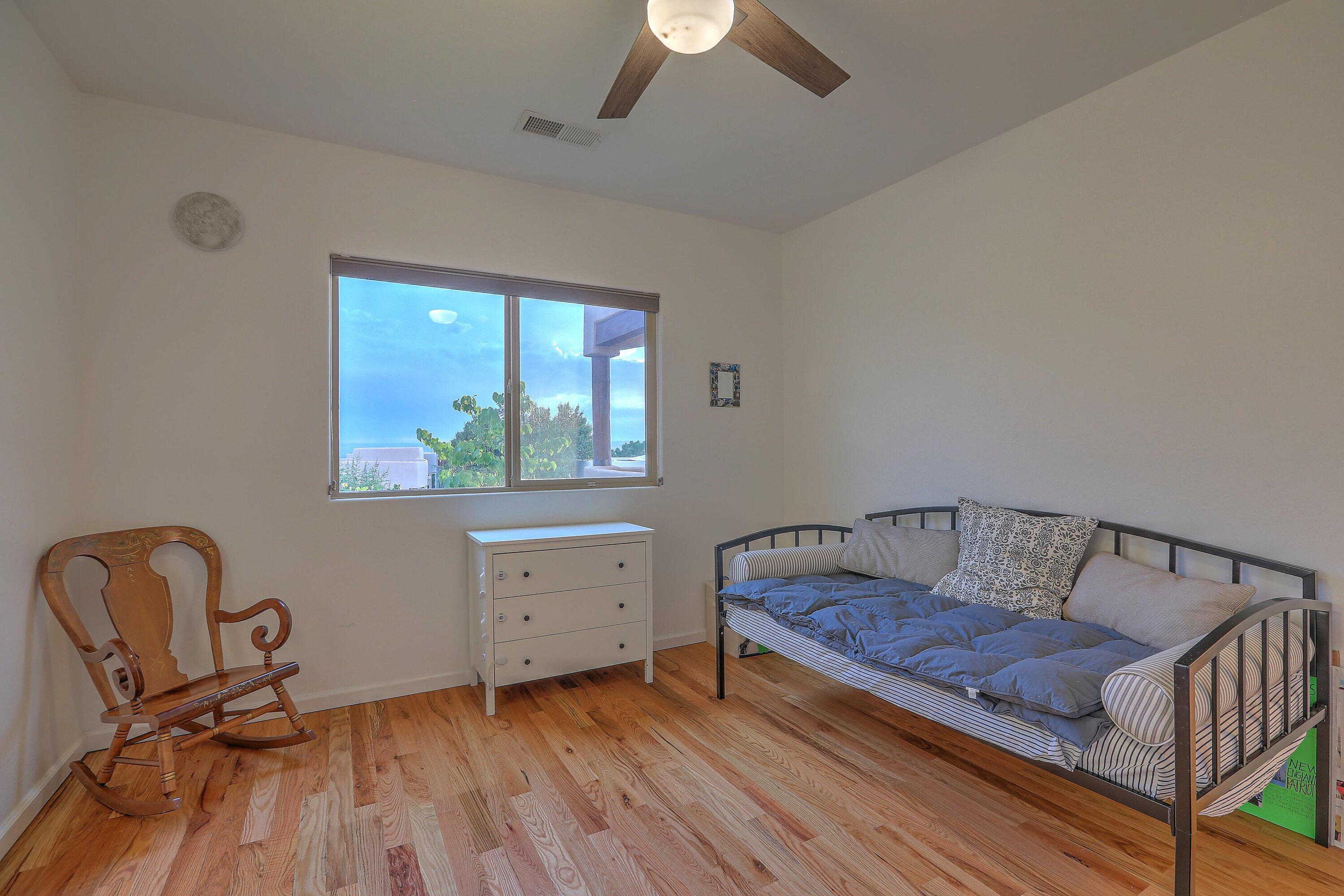 9404 BEAR MOUNTAIN Trail NE