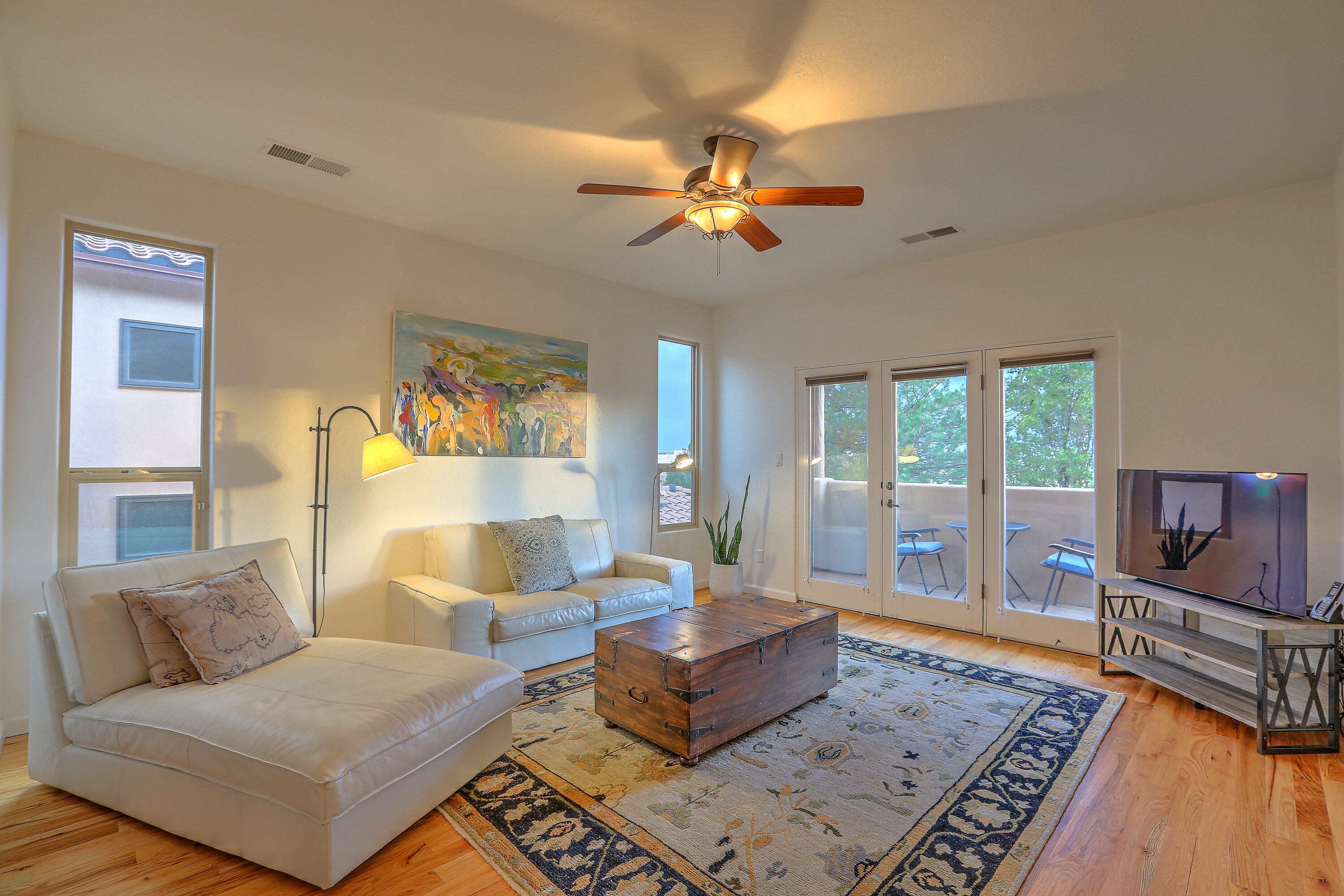 9404 BEAR MOUNTAIN Trail NE