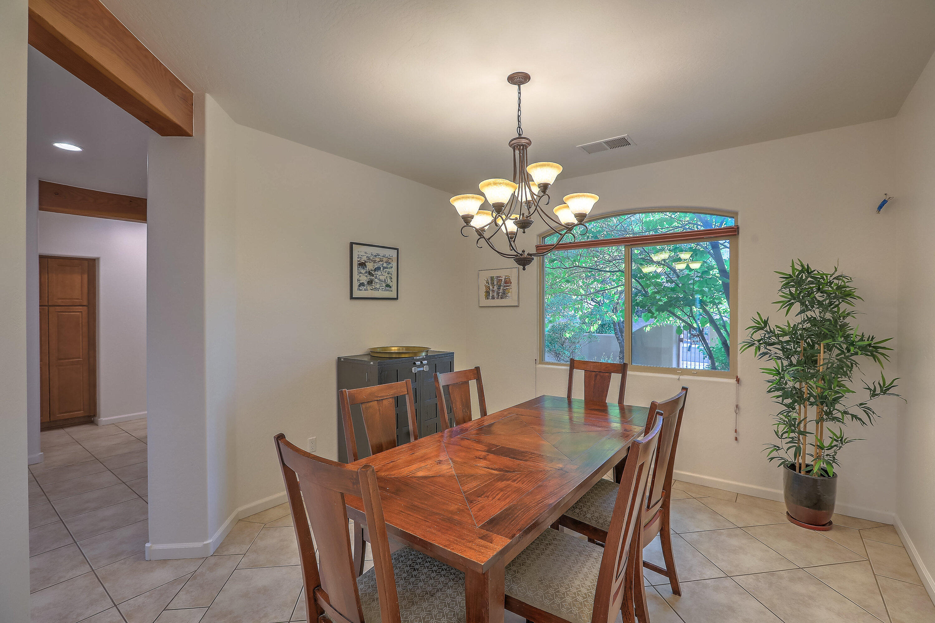 9404 BEAR MOUNTAIN Trail NE