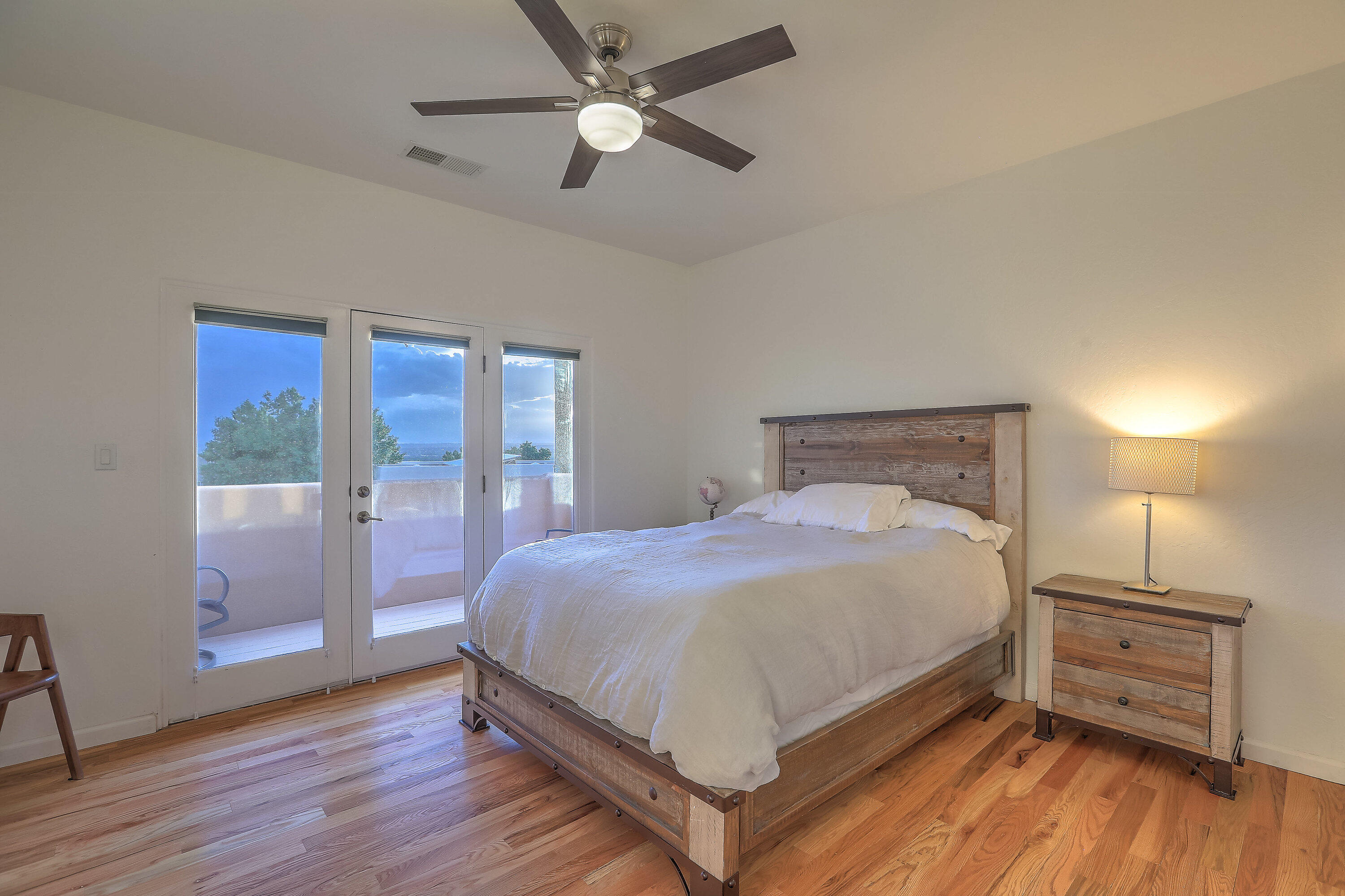 9404 BEAR MOUNTAIN Trail NE