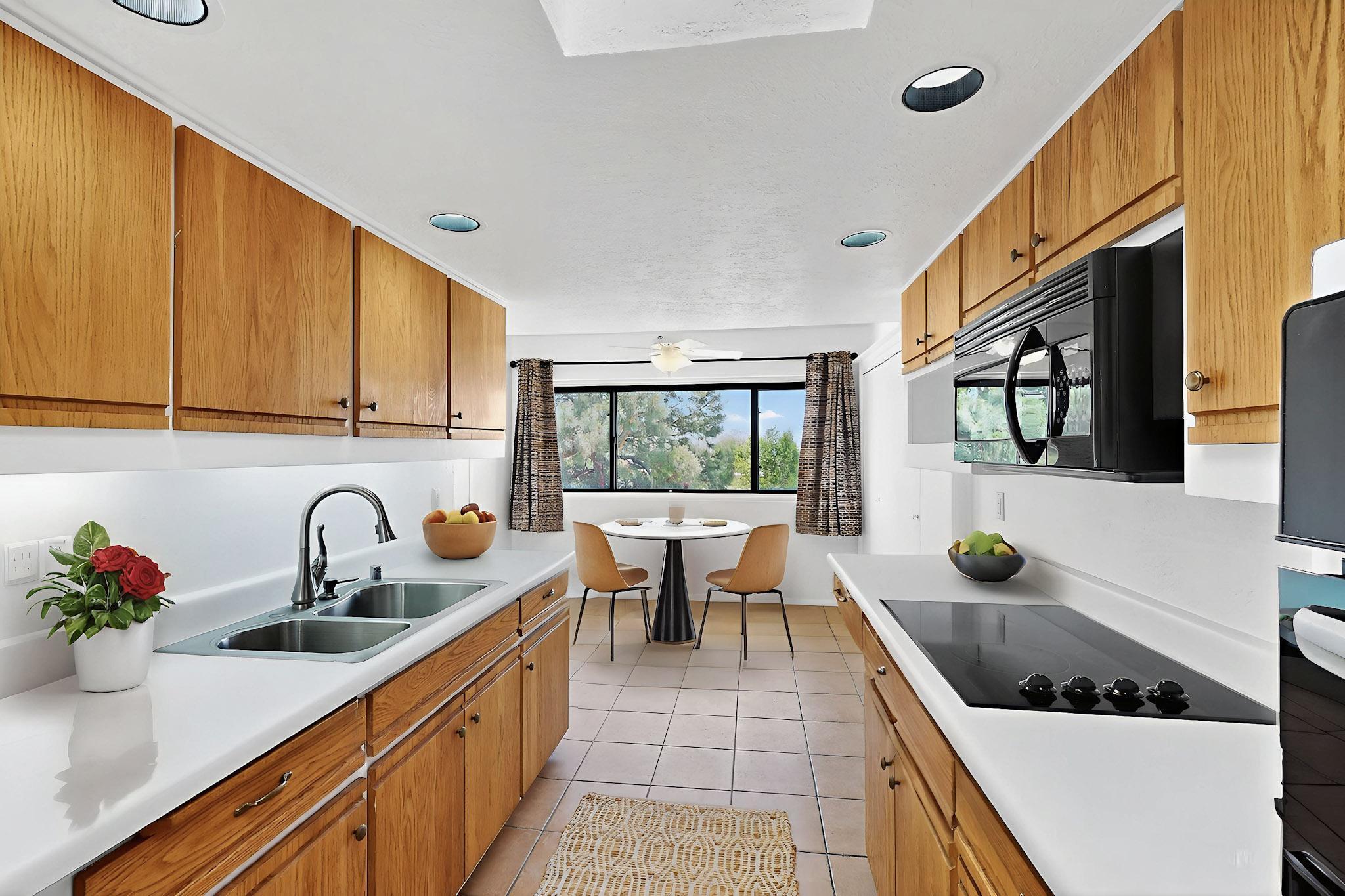 795 TRAMWAY Lane NE D