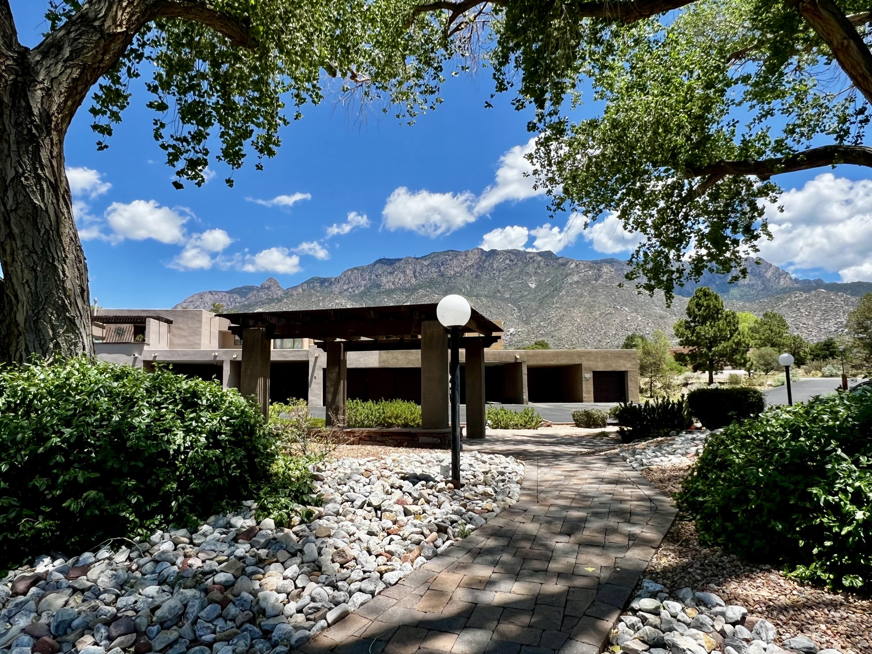 795 TRAMWAY Lane NE D