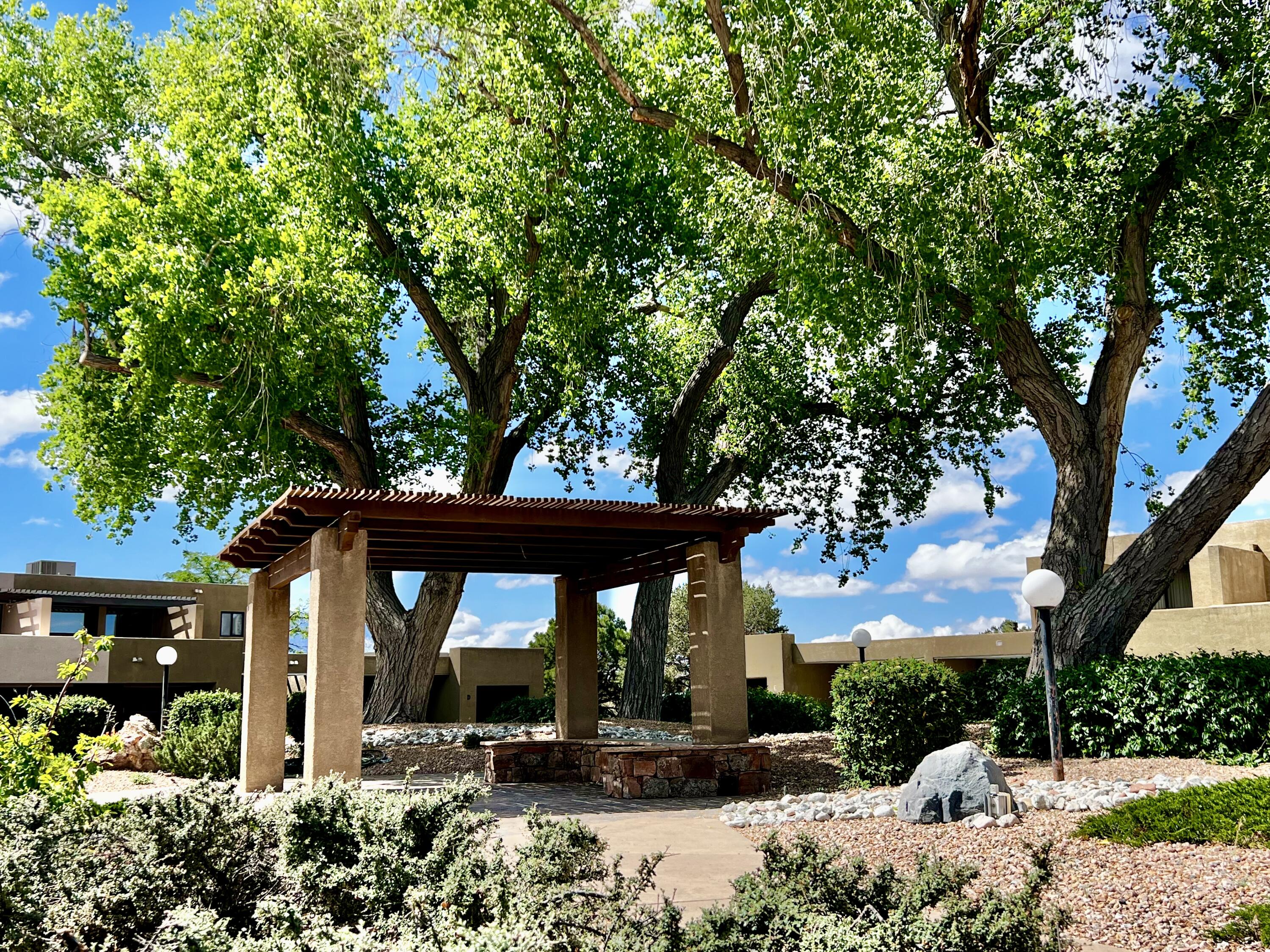 795 TRAMWAY Lane NE D