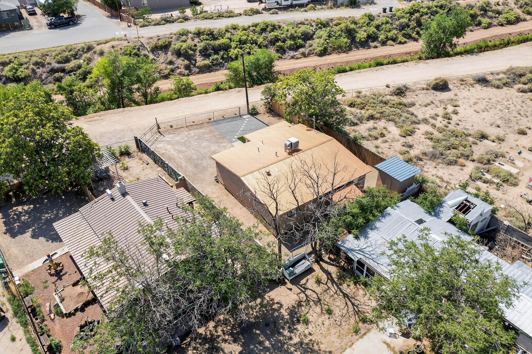 220 GARCIA Road NE B