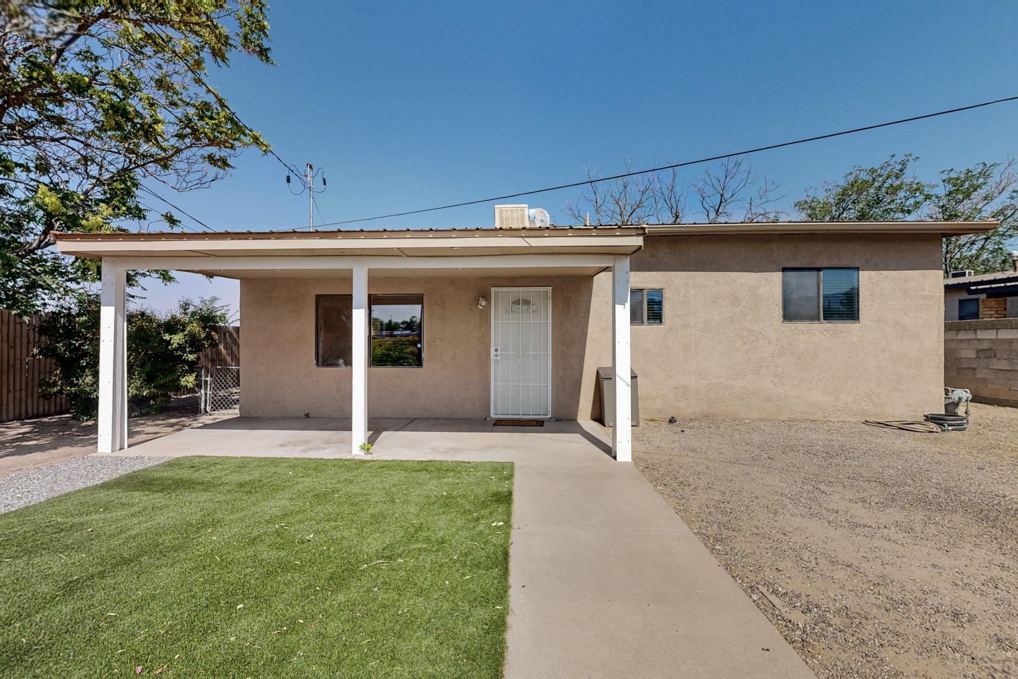 220 GARCIA Road NE B