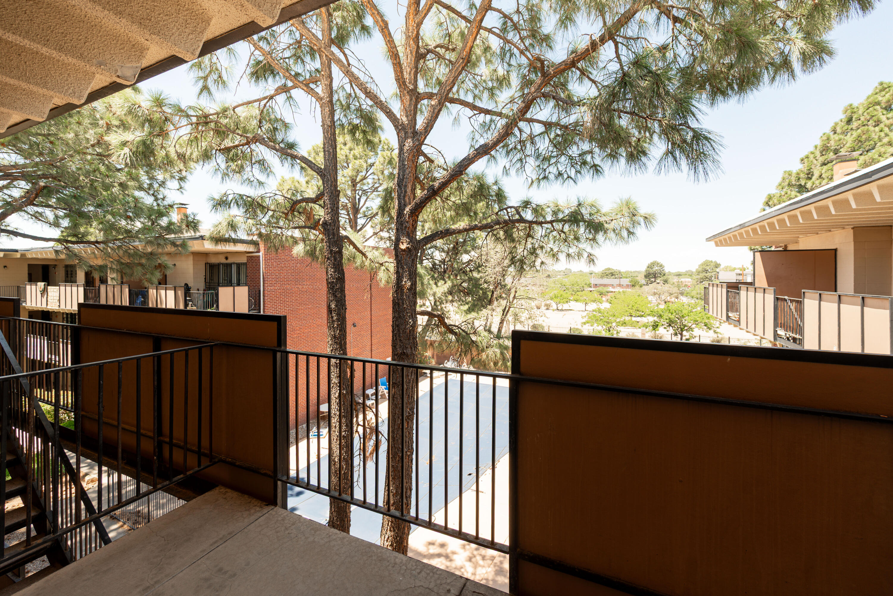 1100 ALVARADO Drive SE 306